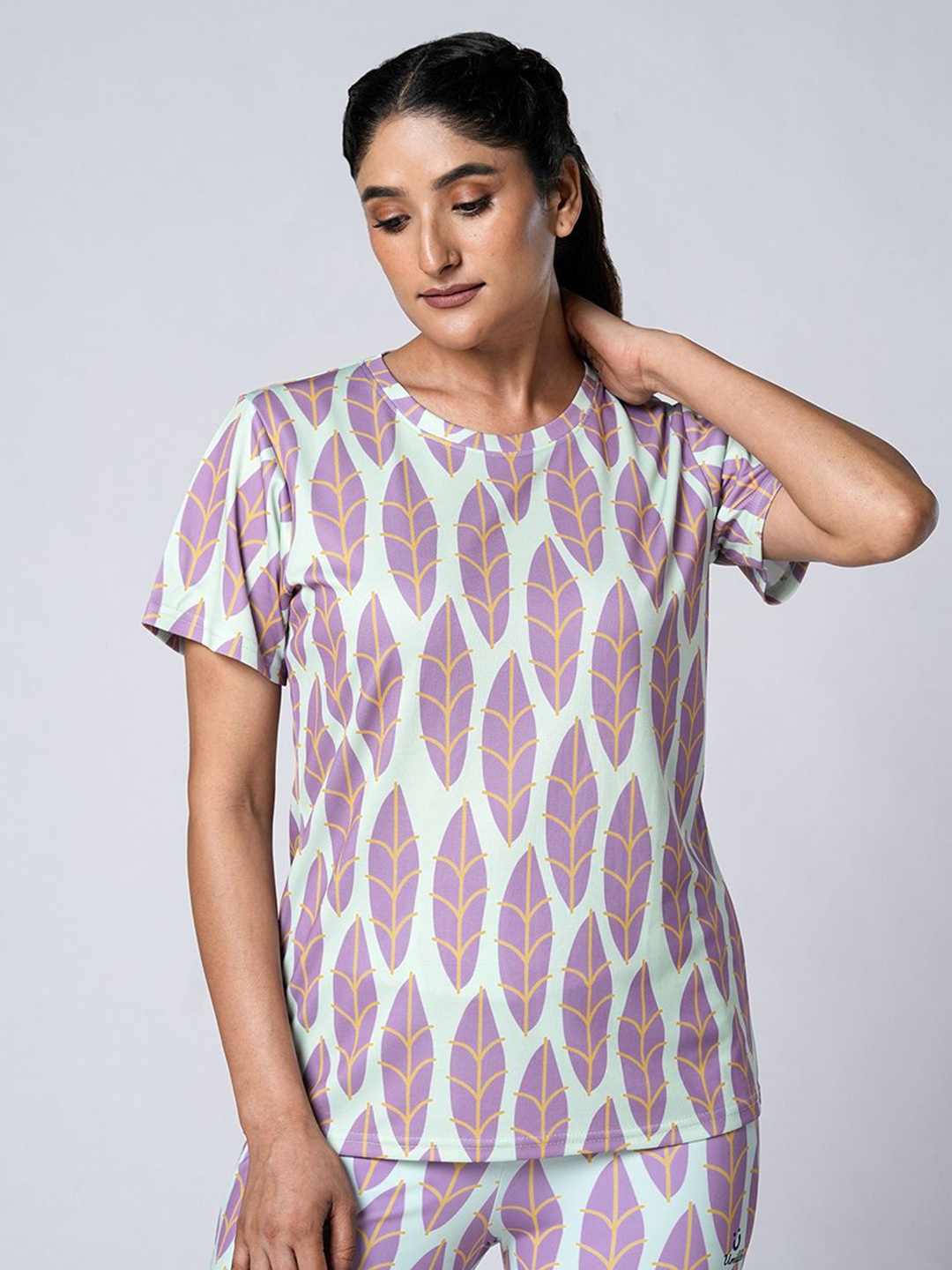 

UMILDO Women Floral Printed Round Neck T-shirt, White