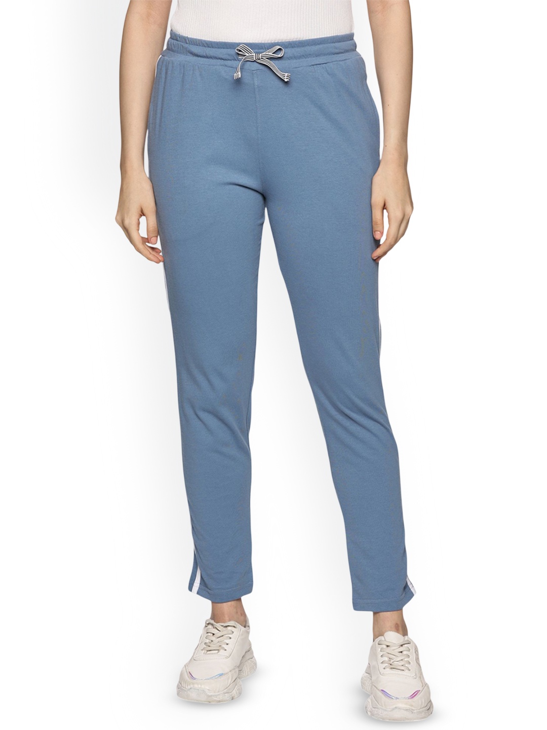 

Coppersmith Women Regular Fit Anti Odour Track Pants, Blue