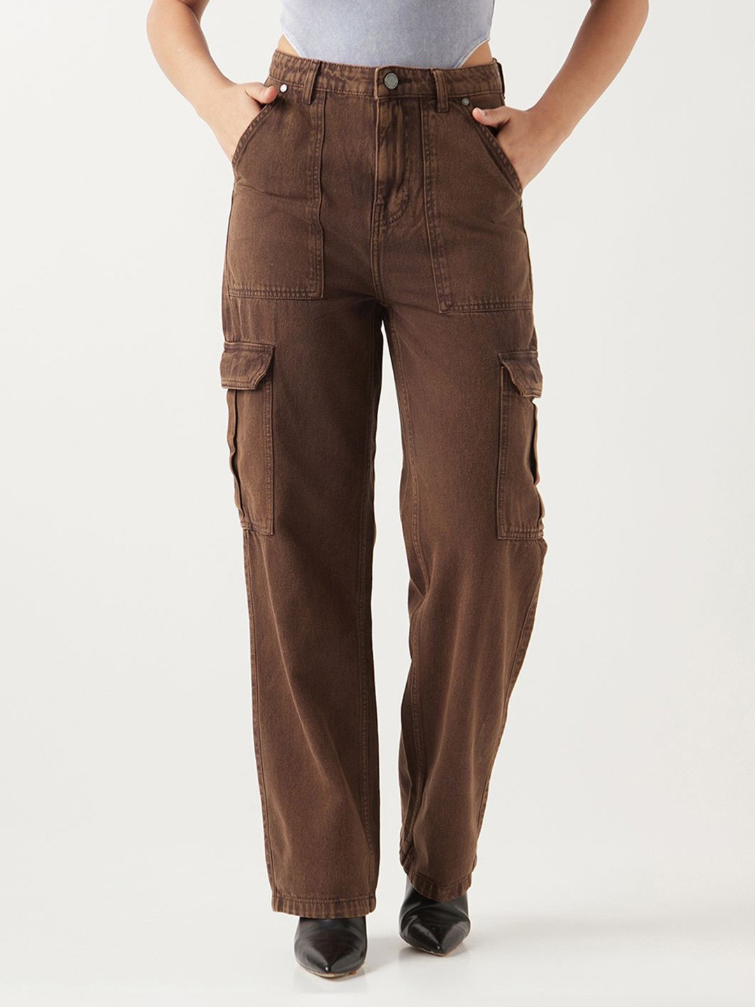 

Bewakoof Women Dark Brown Straight Fit Acid Wash Cargo Jeans