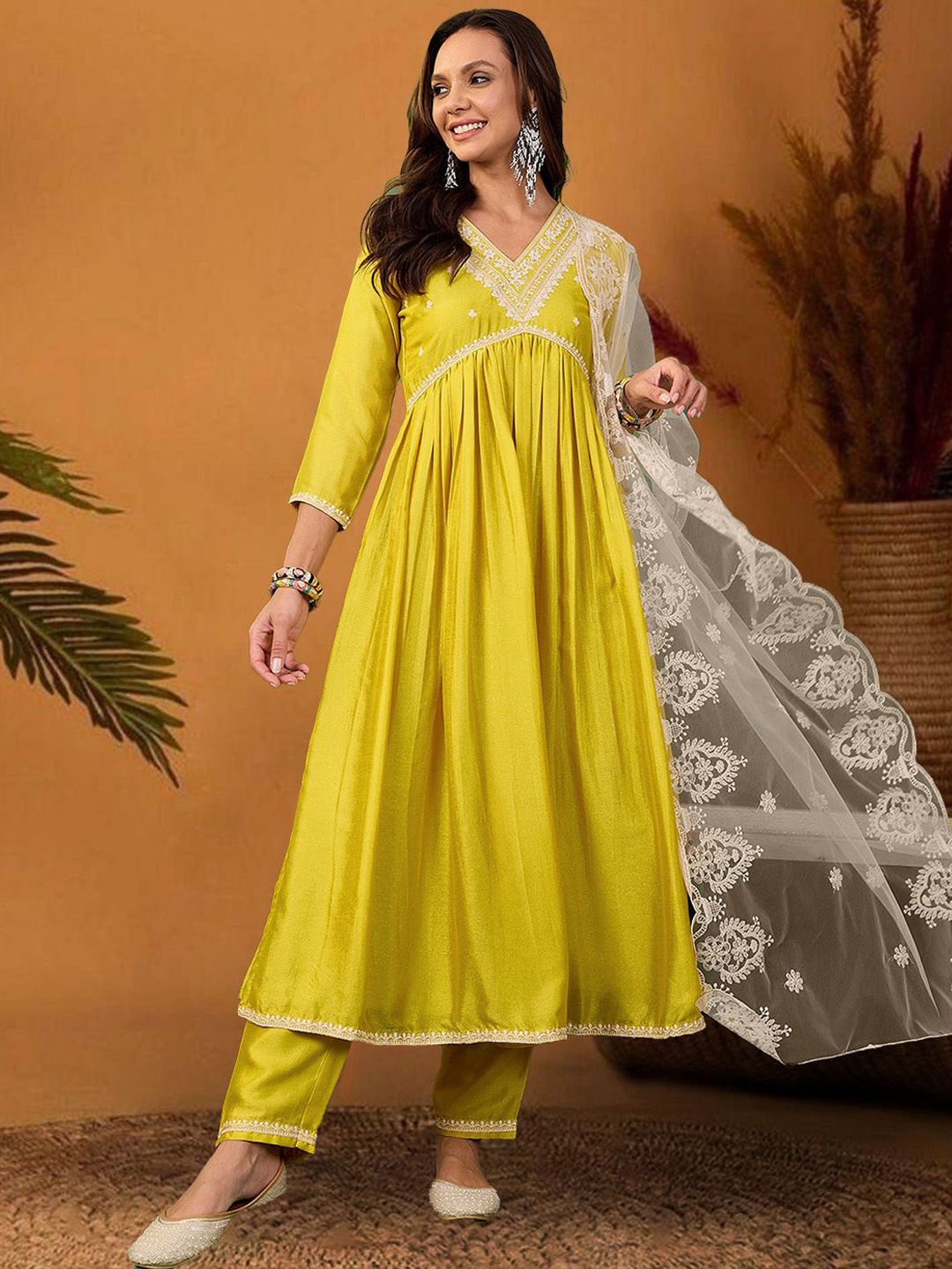

SheWill Ethnic Motifs Embroidered V-Neck Empire Anarkali Kurta With Trouser & Dupatta, Mustard