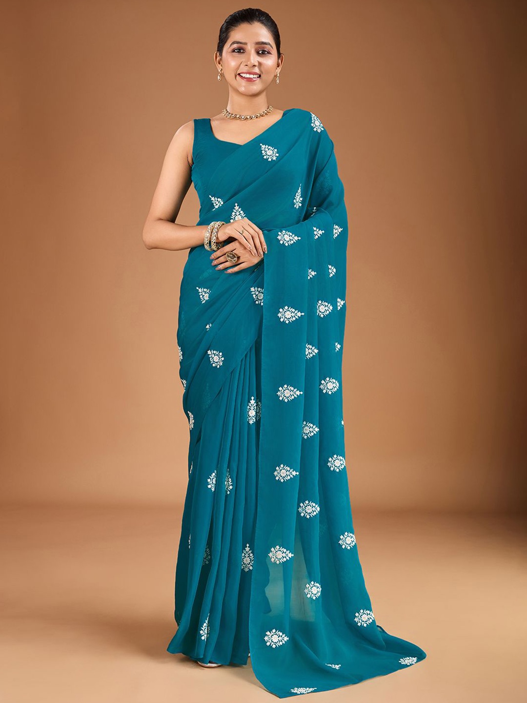 

House of Pataudi Embroidered Saree, Turquoise blue