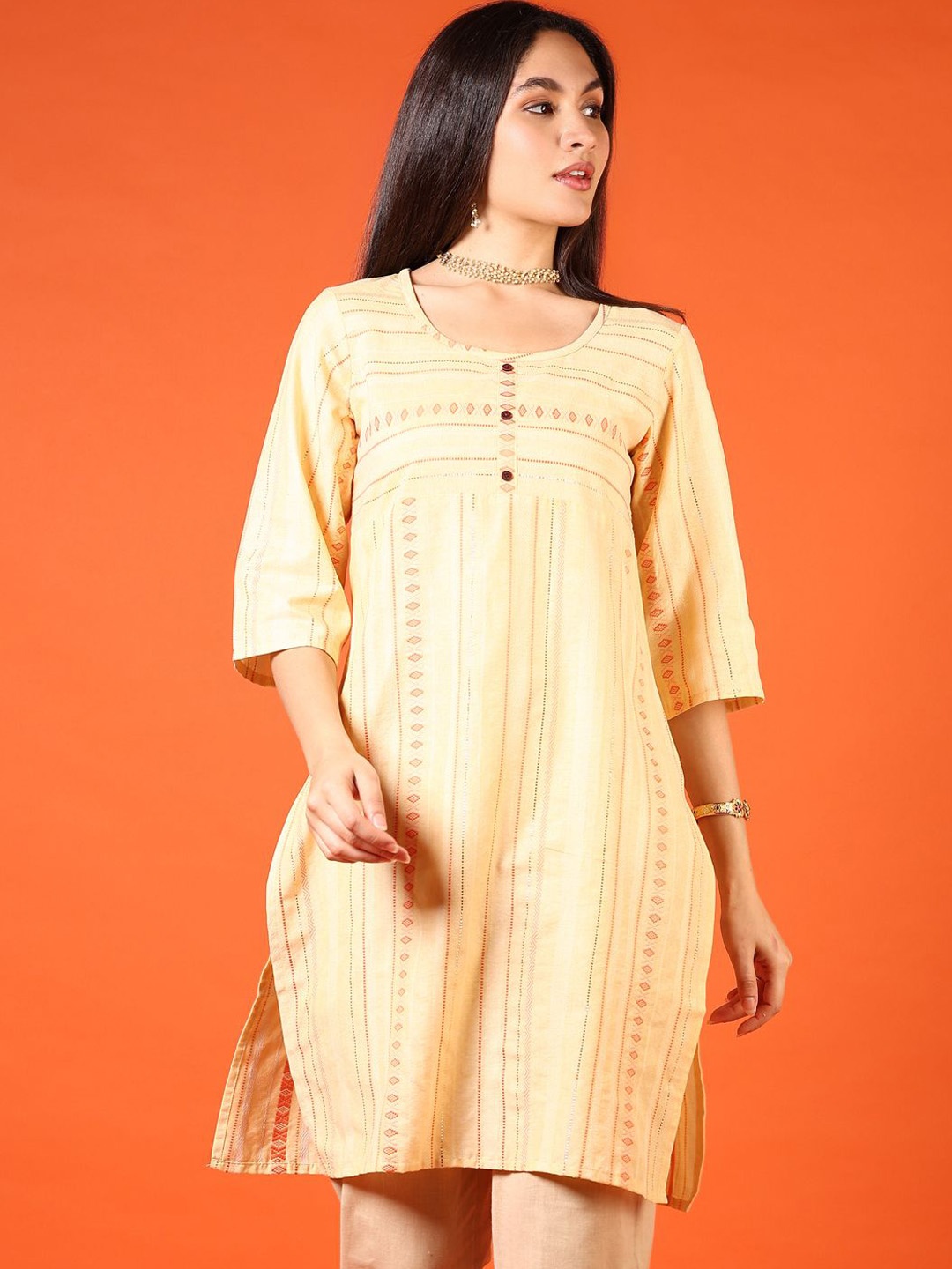 

V-Mart Geometric Woven Design Round Neck Cotton Straight Kurta, Yellow