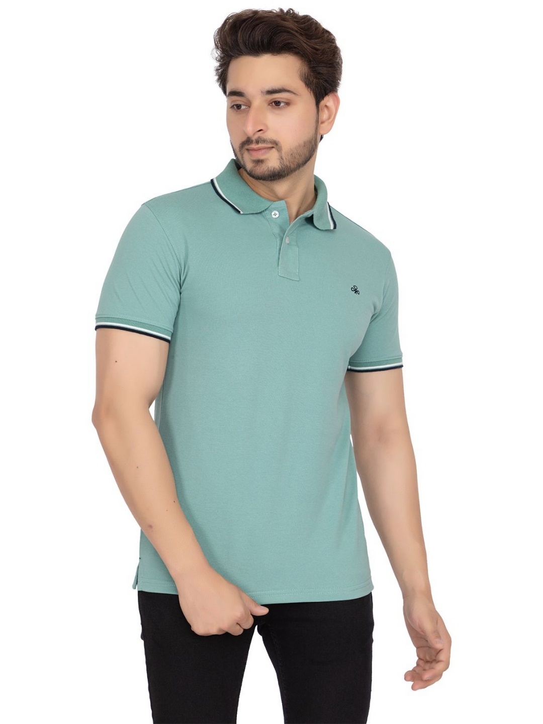 

Antiloop Men Solid Polo Collar Cotton T-shirt, Green