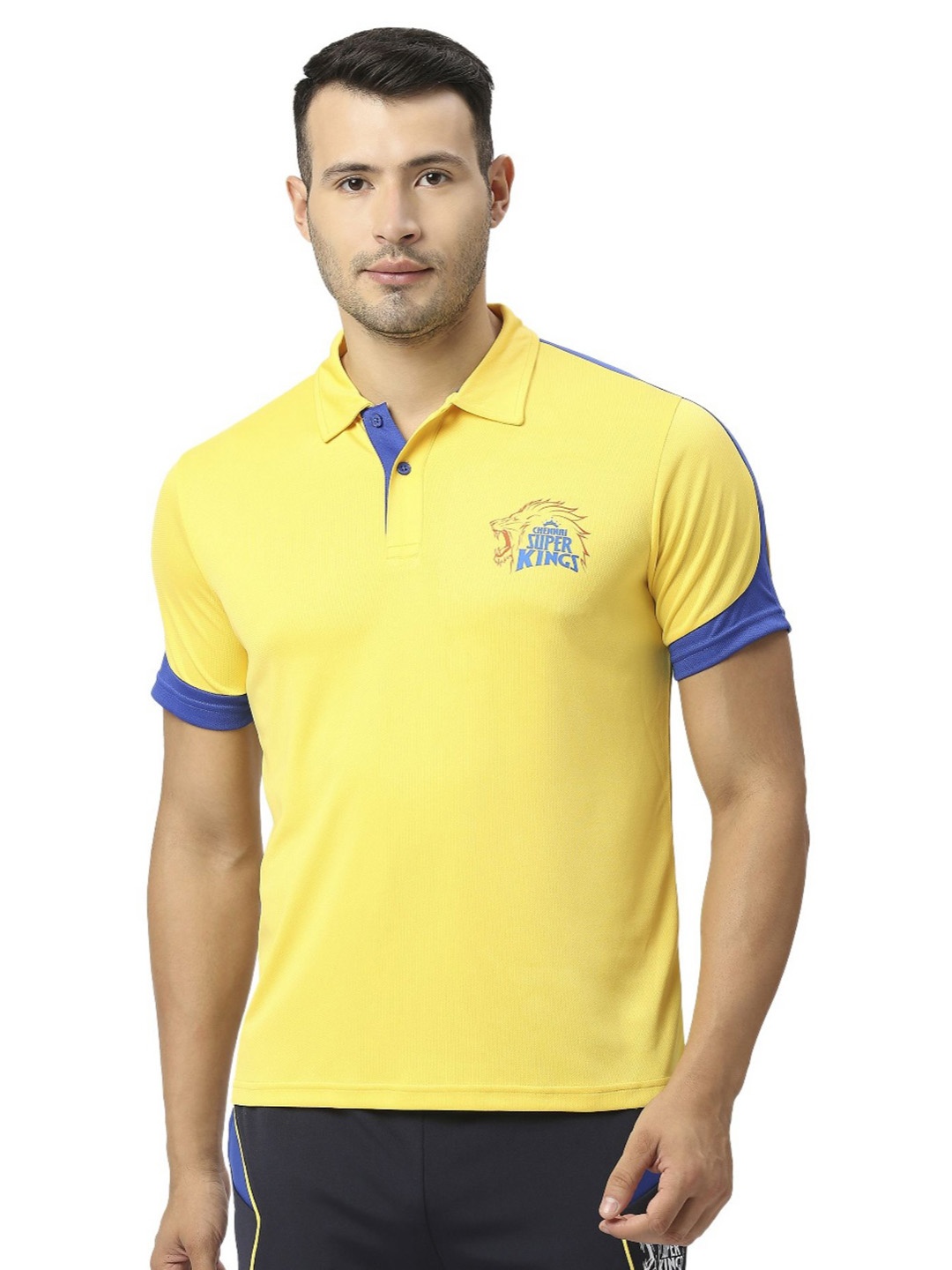 

playR Men Solid Polo Collar T-shirt, Yellow