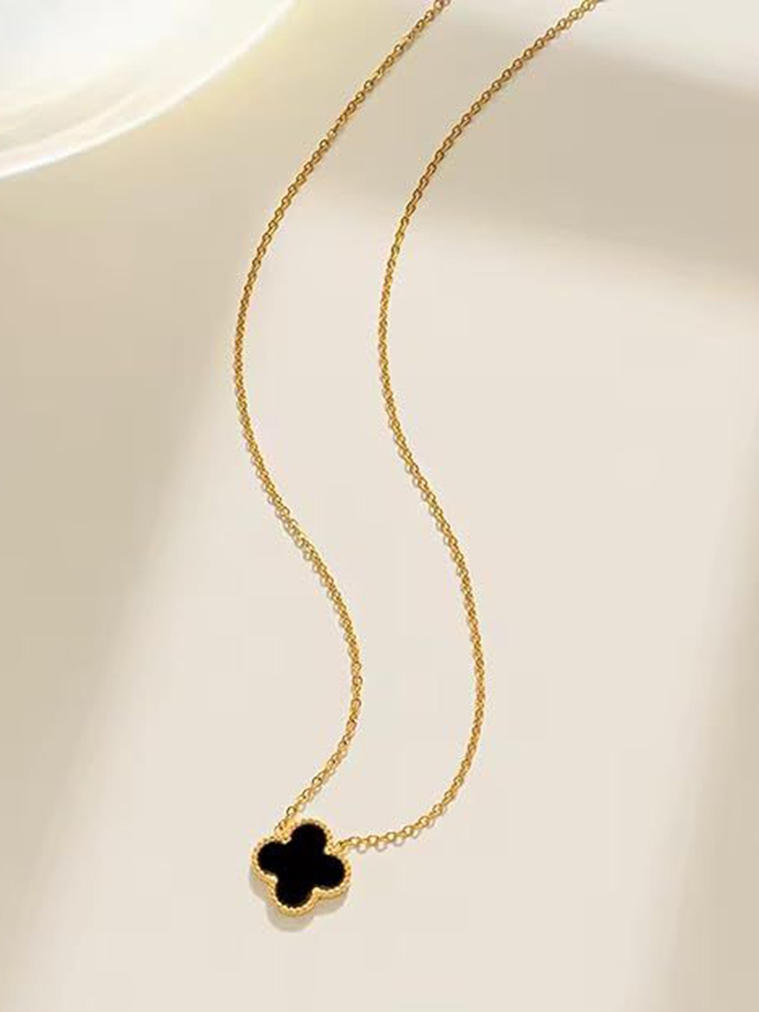 

MEENAZ Stainless Steel Gold-Plated Floral Shaped Pendants With Chains