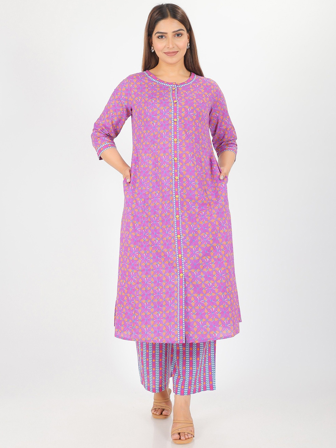 

Aramya Women Printed Regular Beads and Stones Pure Cotton Kurta with Palazzos, Purple