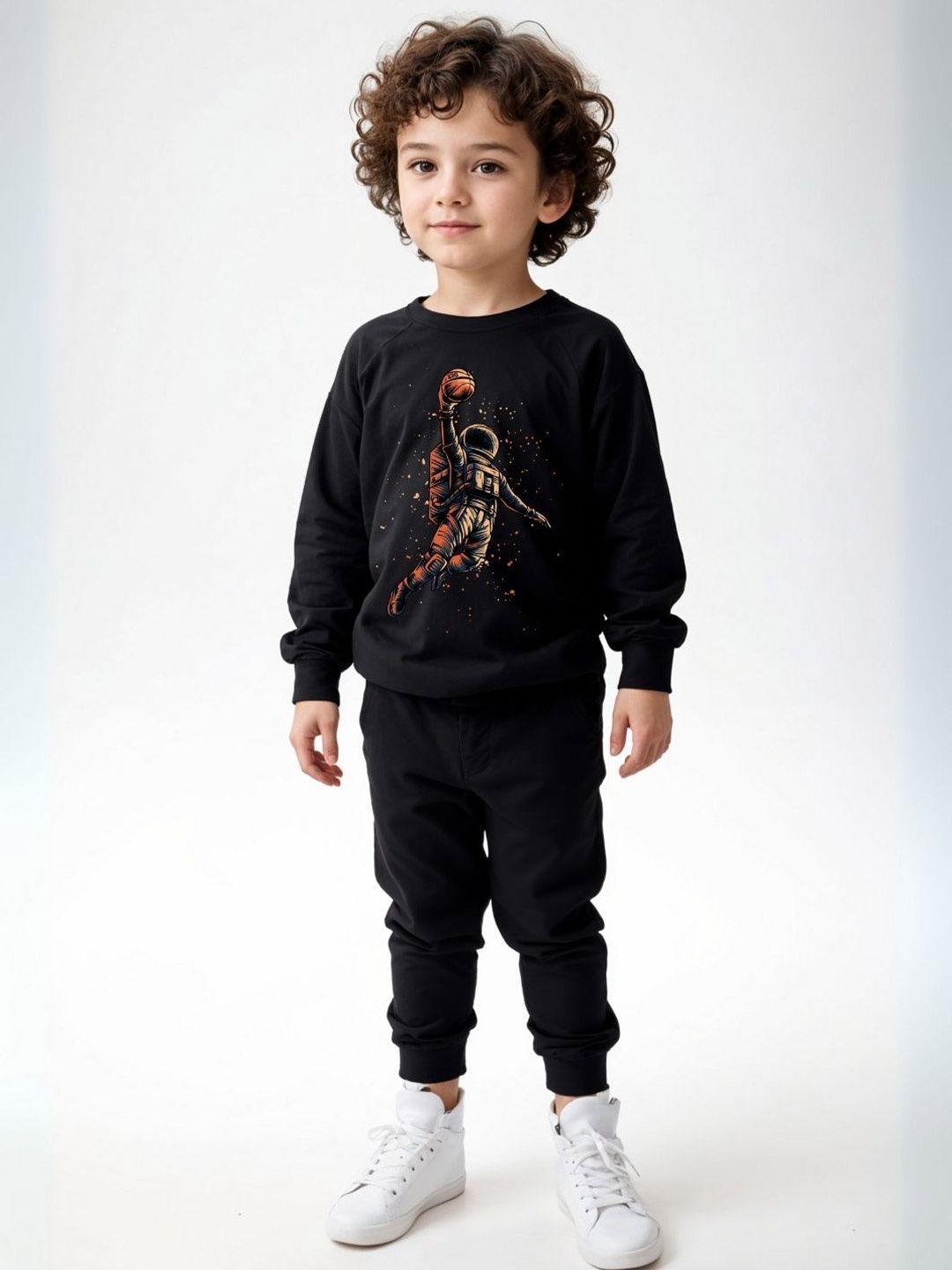 

Minicult Kids Printed Round Neck Pure Cotton Sweatshirt With Jogger, Black