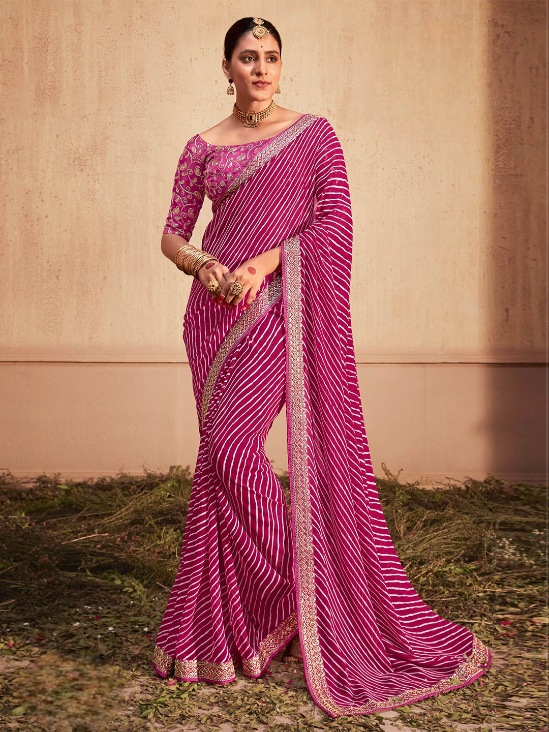 

DIVASTRI Leheriya Embroidered Saree, Pink