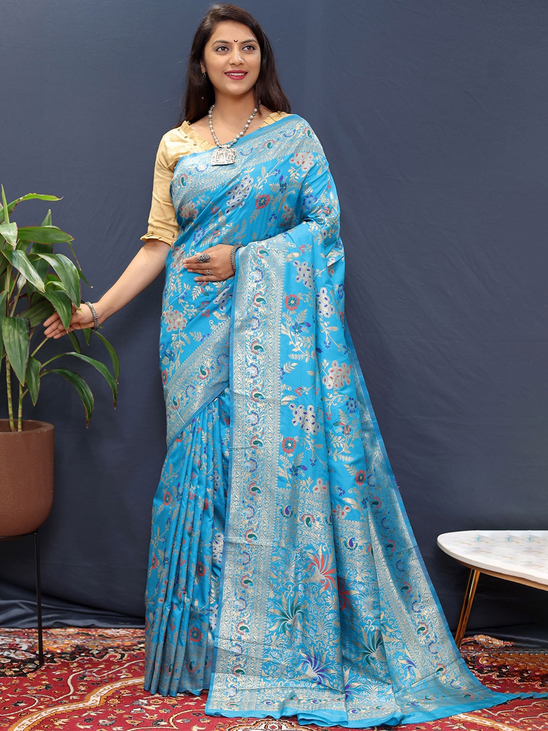 

Kandora Woven Design Zari Pure Silk Banarasi Saree, Blue