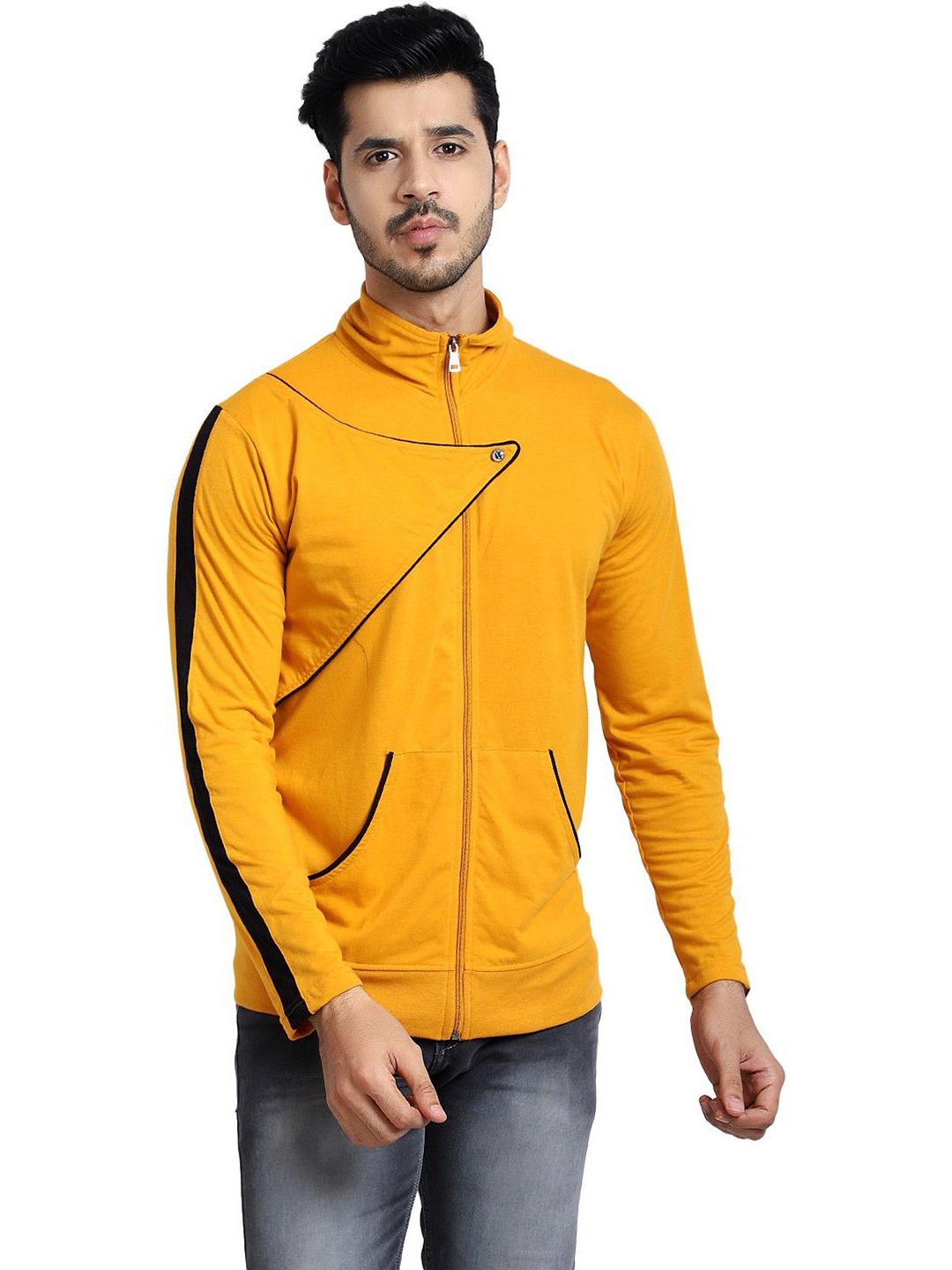 

Black Collection Men Solid Slim Fit T-shirt, Mustard