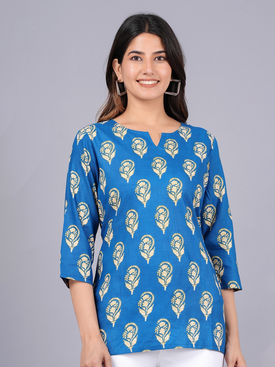 

SANGOURI Floral Printed Viscose Rayon Ethnic Short Kurti, Blue