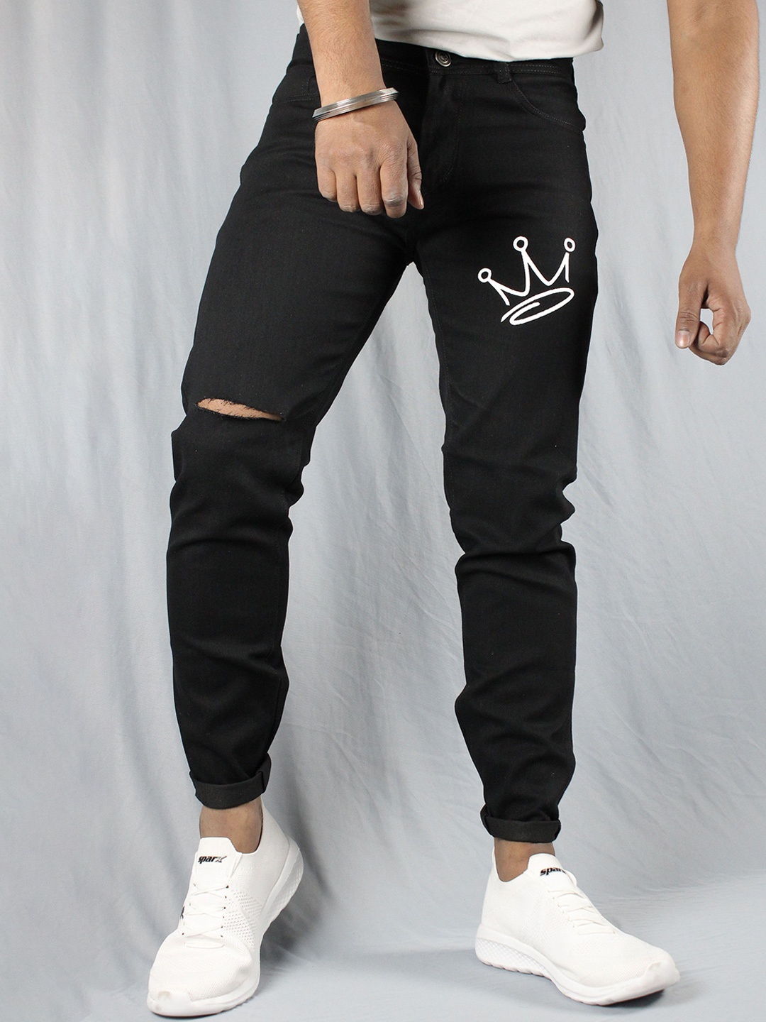 

styzon Men Jean Slim Fit Mid-Rise Mildly Distressed Jeans, Black
