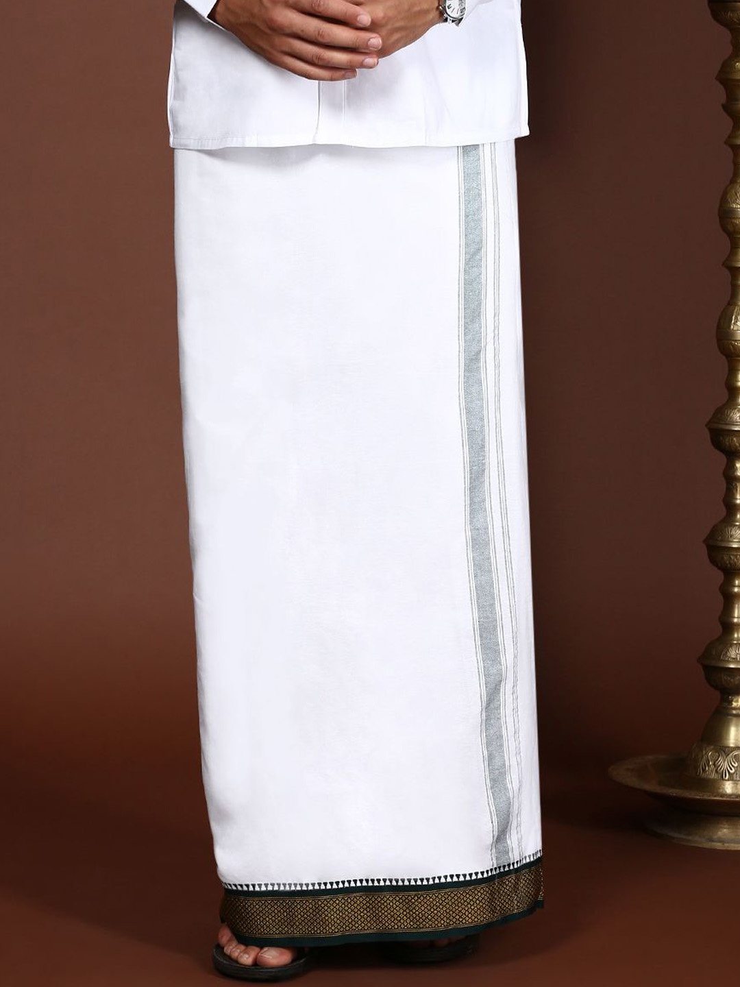 

Devala Weavers Society Men Pure Cotton Single Layer White Dhoti with Coloured Border