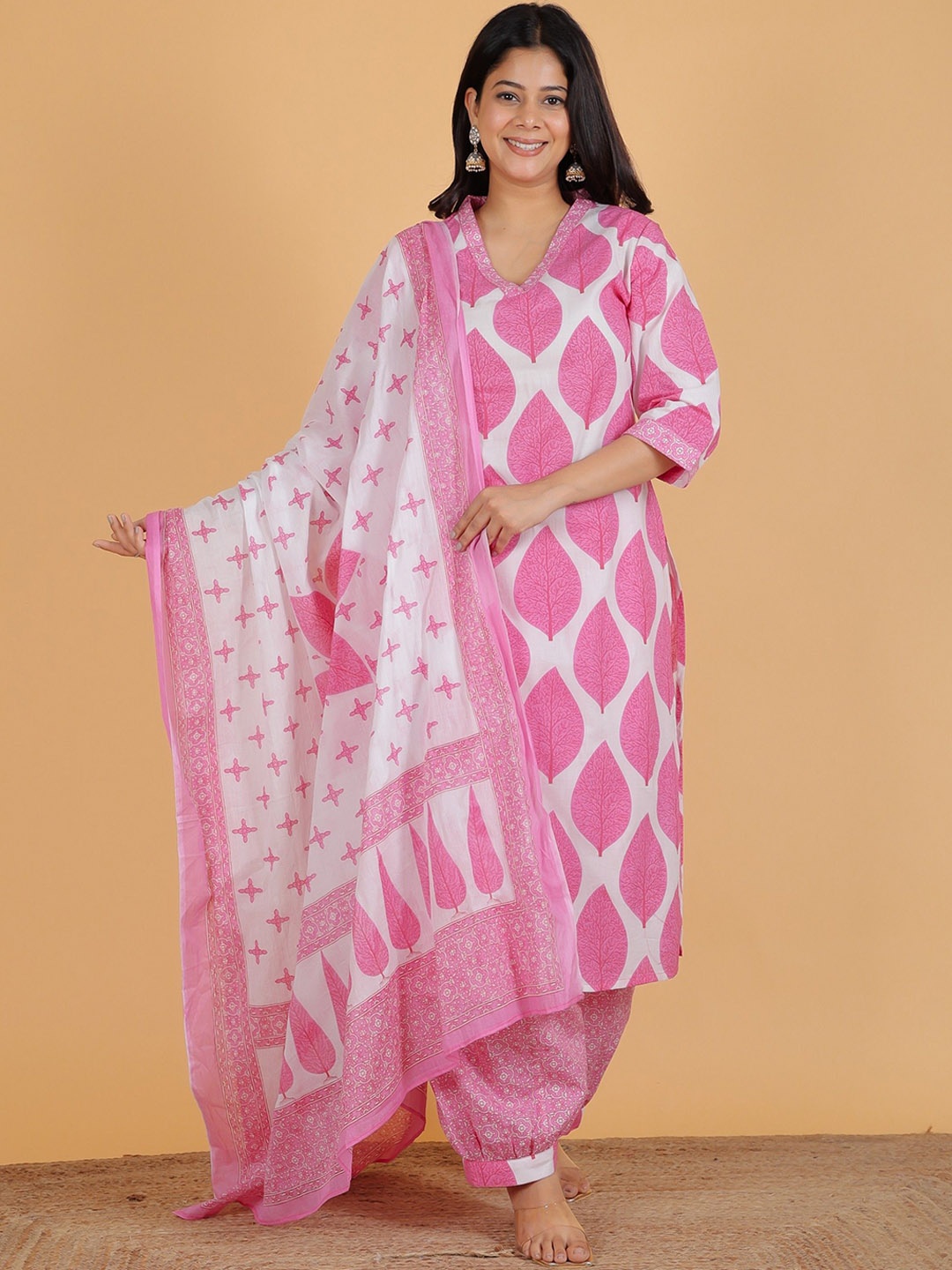 

Aramya Floral Printed V Neck Pure Cotton Kurta With Salwar And Dupatta, Pink