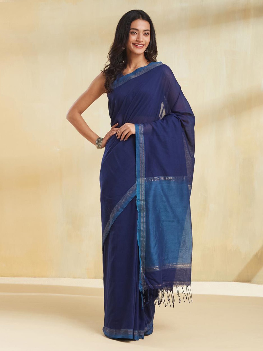 

Fabindia Pure Cotton Saree, Navy blue