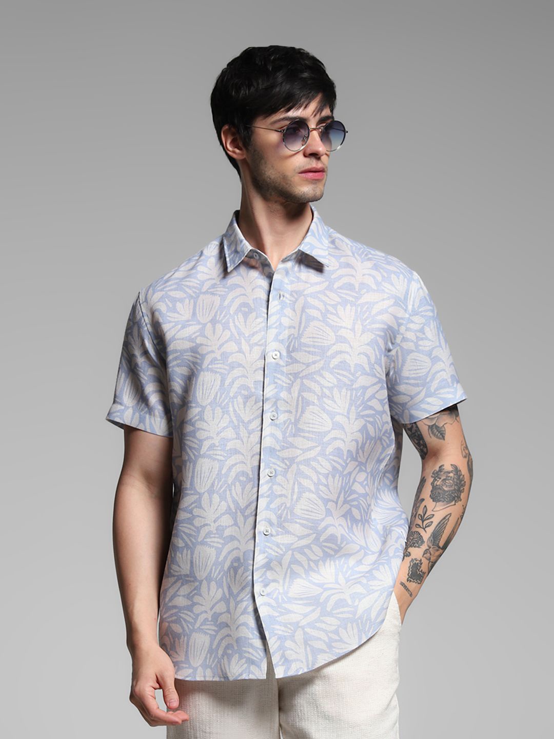 

Jack & Jones Men Spread Collar Floral Printed Casual Shirt, Blue