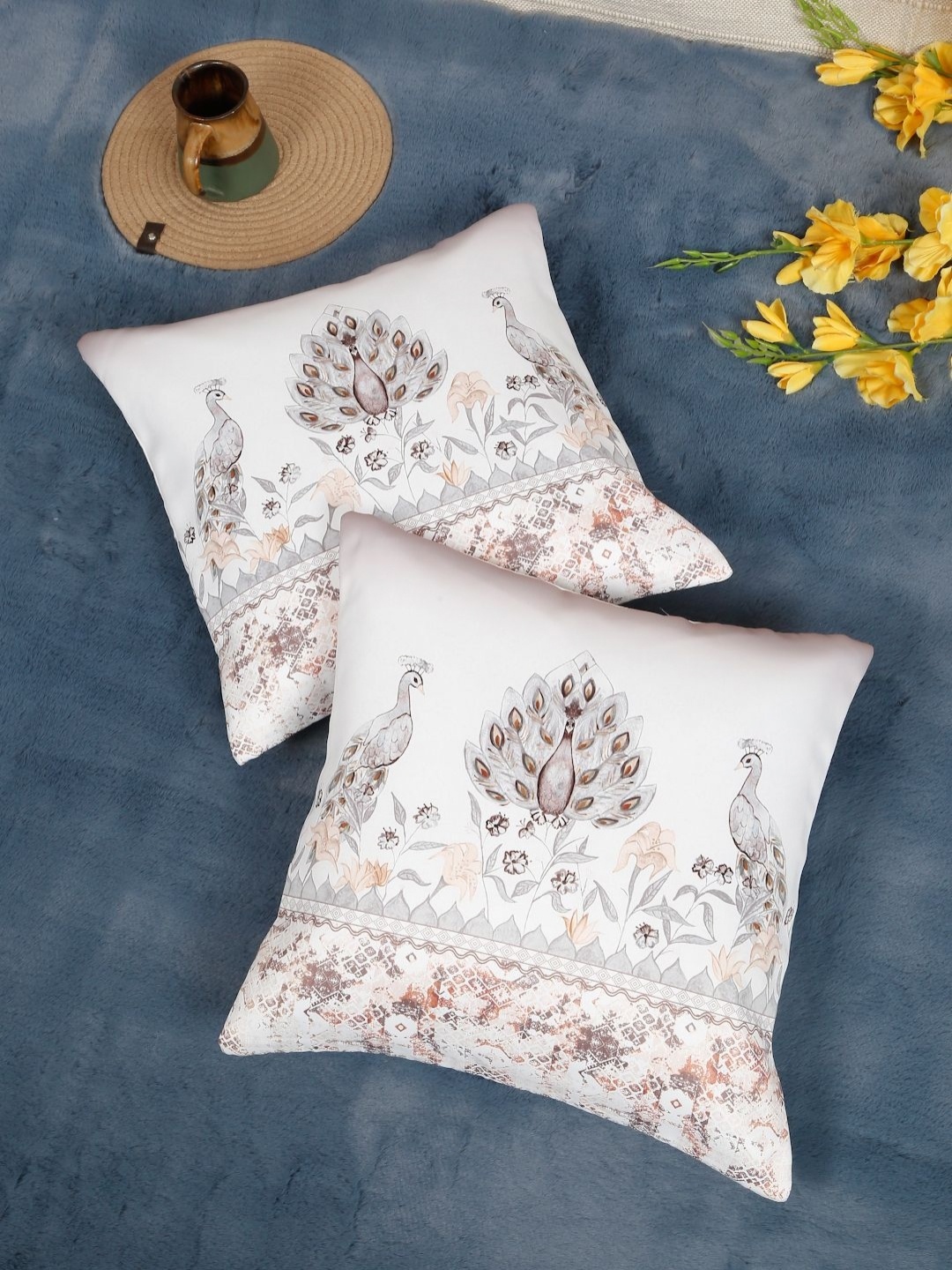 

SOKNACK White And Grey 2 Pieces Ethnic Motifs Velvet Square Cushion Covers