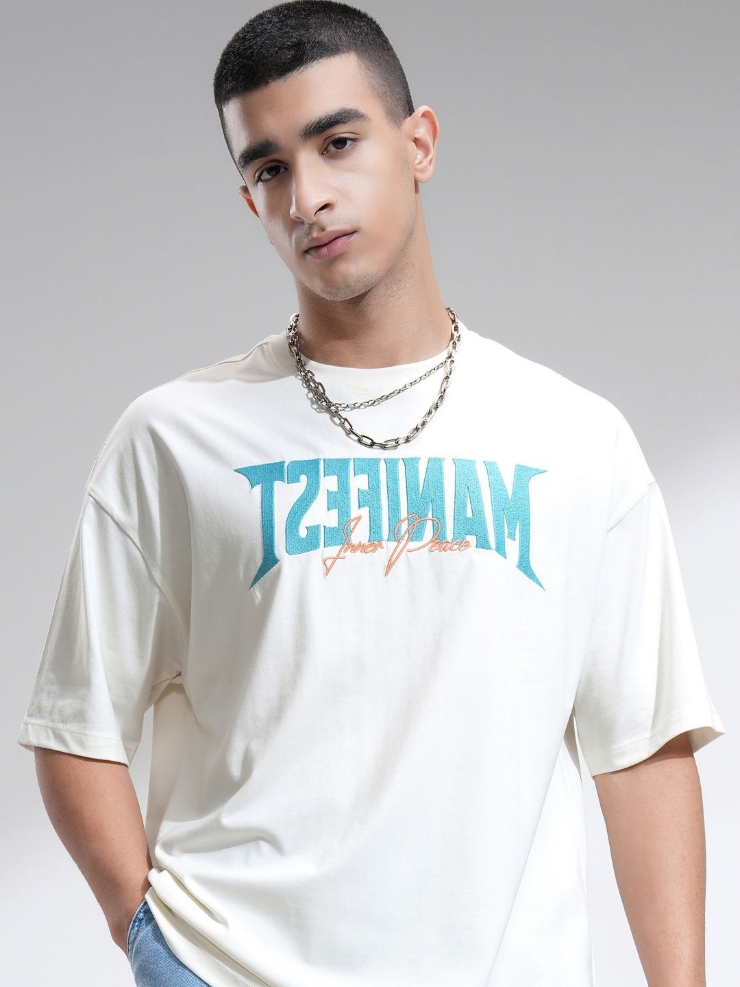 

HIGHLANDER Men Round Neck Oversized Embroidery T-shirt, White