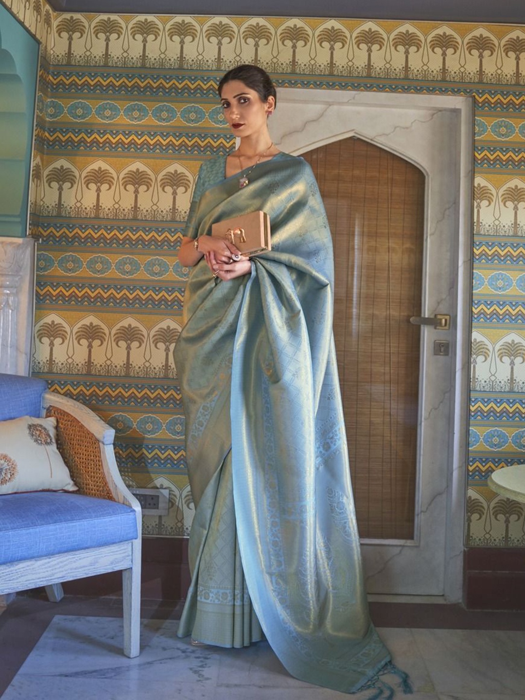 

Anouk Woven Design Zari Silk Blend Banarasi Saree, Turquoise blue