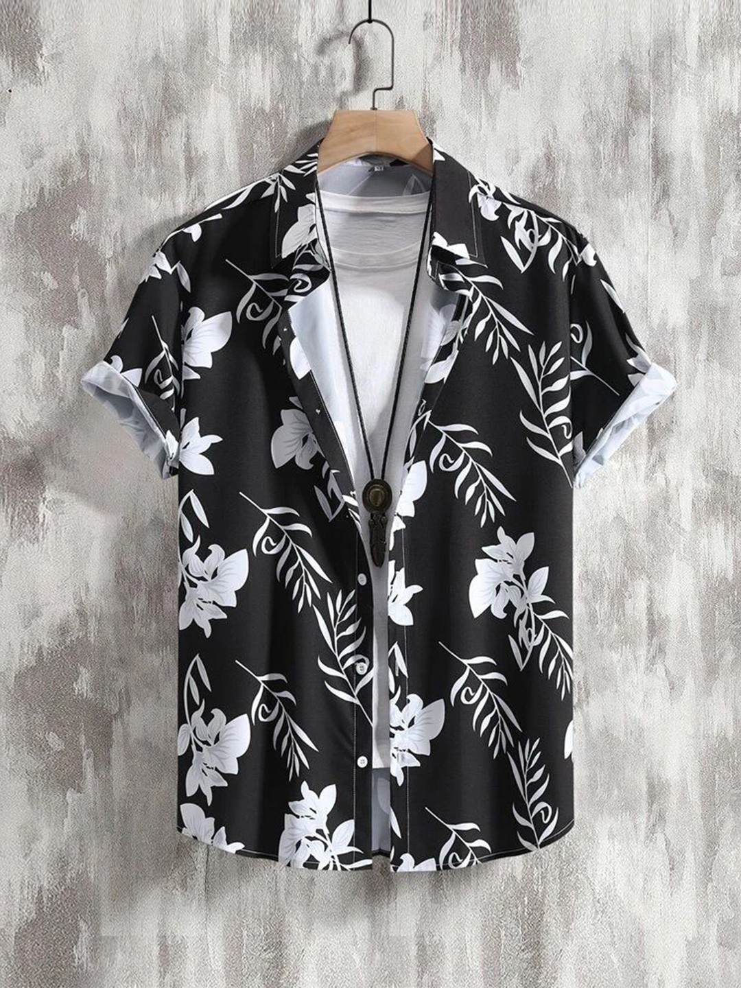 

Metronaut Men Standard Regular Fit Spread Collar Floral Printed Elastane Casual Shirt, Black