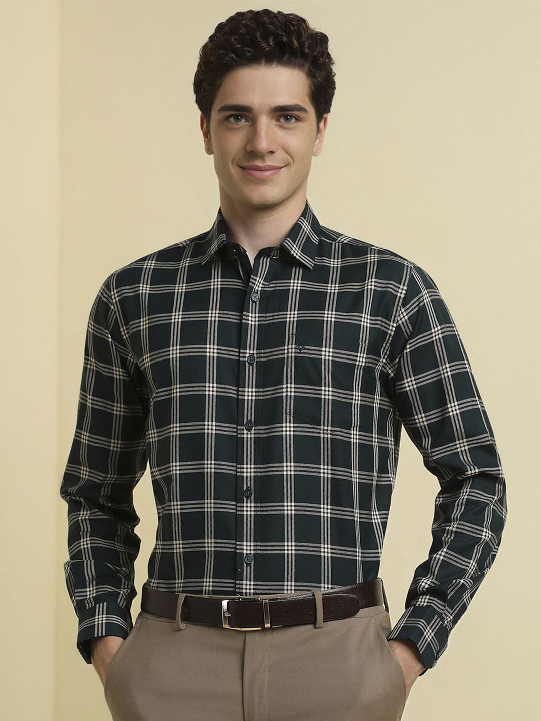 

Allen Solly Men Slim Fit Spread Collar Grid Tattersall Checked Cotton Formal Shirt, Black