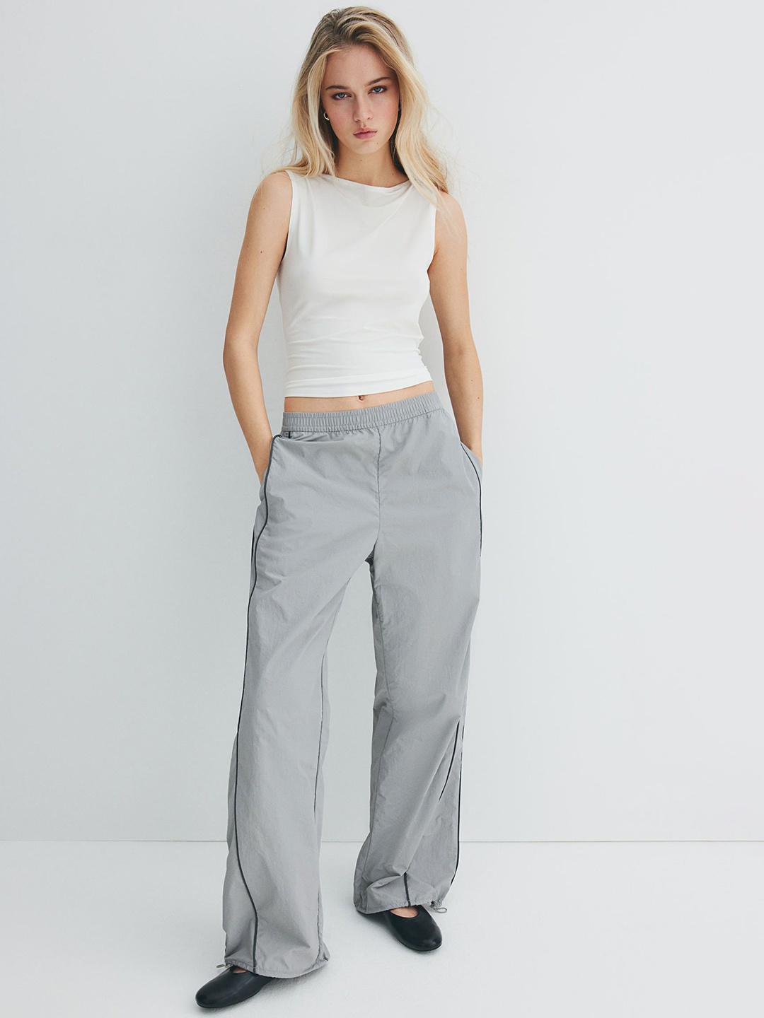 

H&M Women Piping-Detail Track Pants, Grey