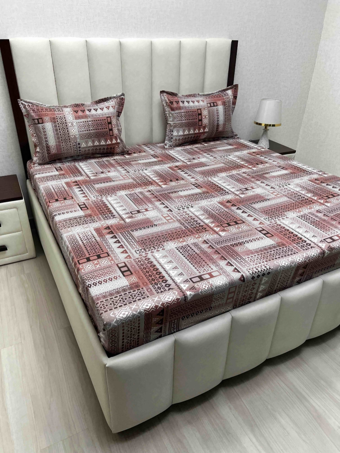 

Pure Decor Velar Fur Sib Brown Printed 330 TC Pure Cotton King Bedsheet Set 2.74m X 2.74m