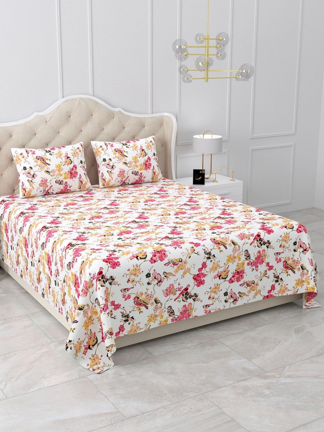 

BELLA CASA Snow Petals Pink Printed Cotton 210 TC King Bedsheet Set 2.42 m x 2.74 m, White