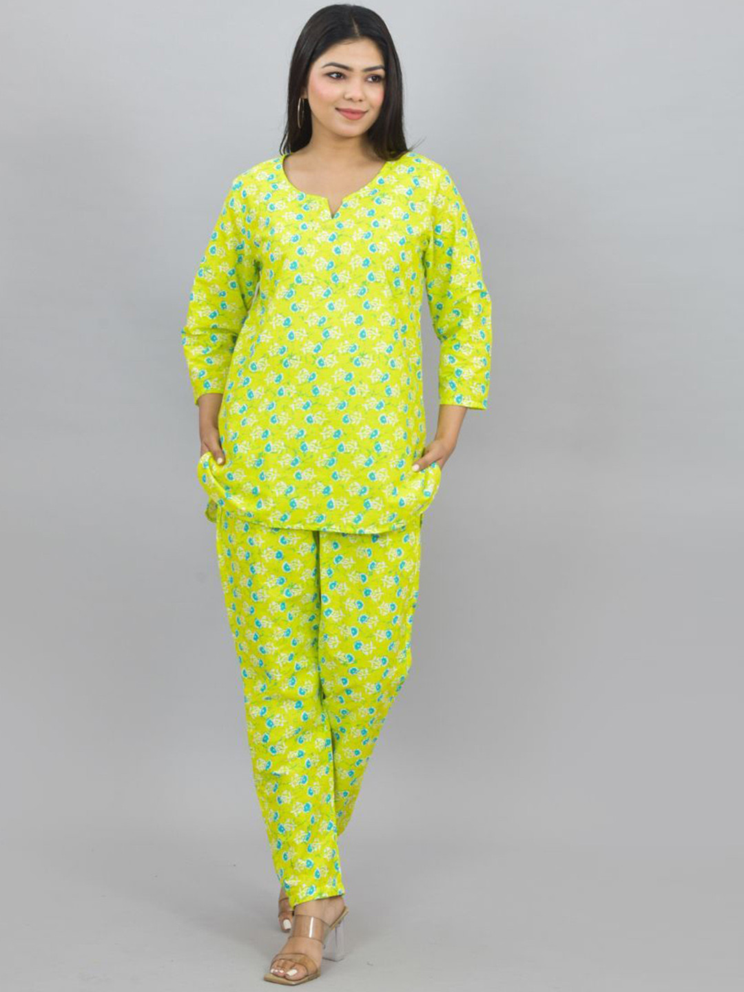 

ATARAH Printed Pure Cotton Top And Pyjama, Green