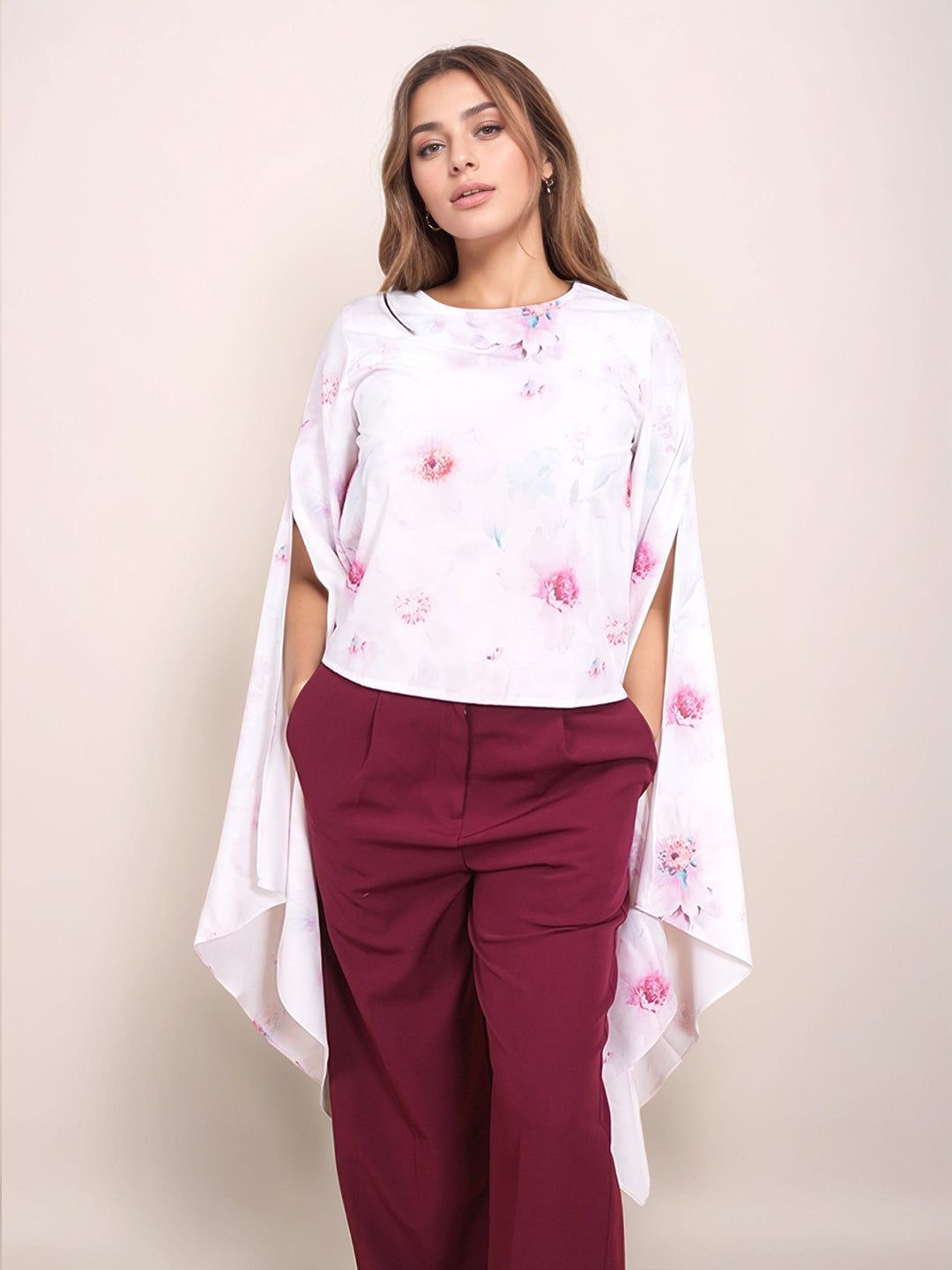 

Zink London Women White Floral Prints Relaxed Fit Top