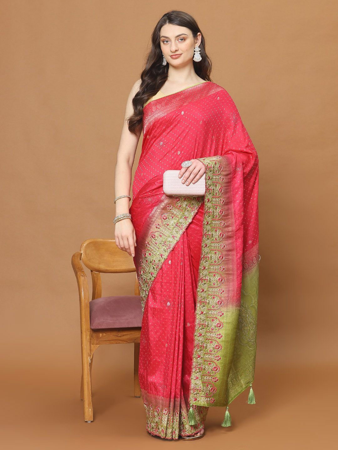 

Meena BazaarWomen Woven Design Zari Art Silk Saree, Pink