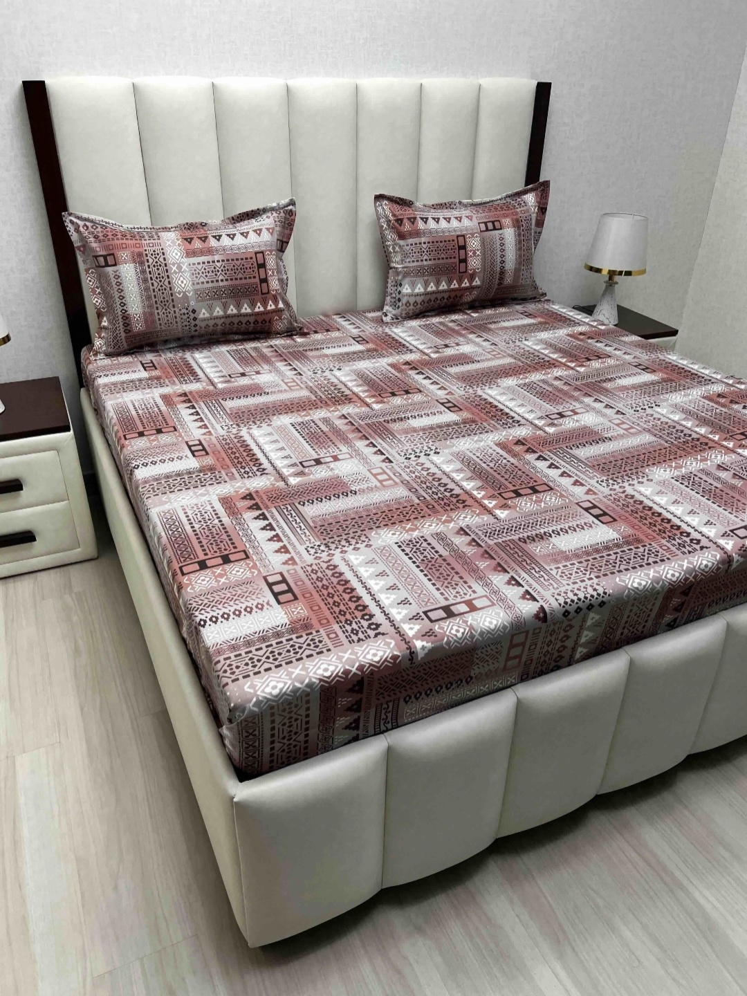 

Pure Decor Velar Fur Sib White Printed Pure Cotton 330TC King Bedsheet Set 2.74 m x 2.74 m