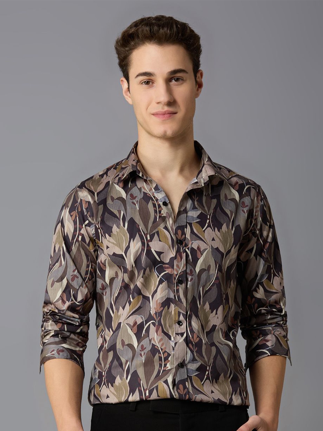 

MARK & ALBERT Men India Slim Fit Spread Collar Abstract Printed Cotton Casual Shirt, Black