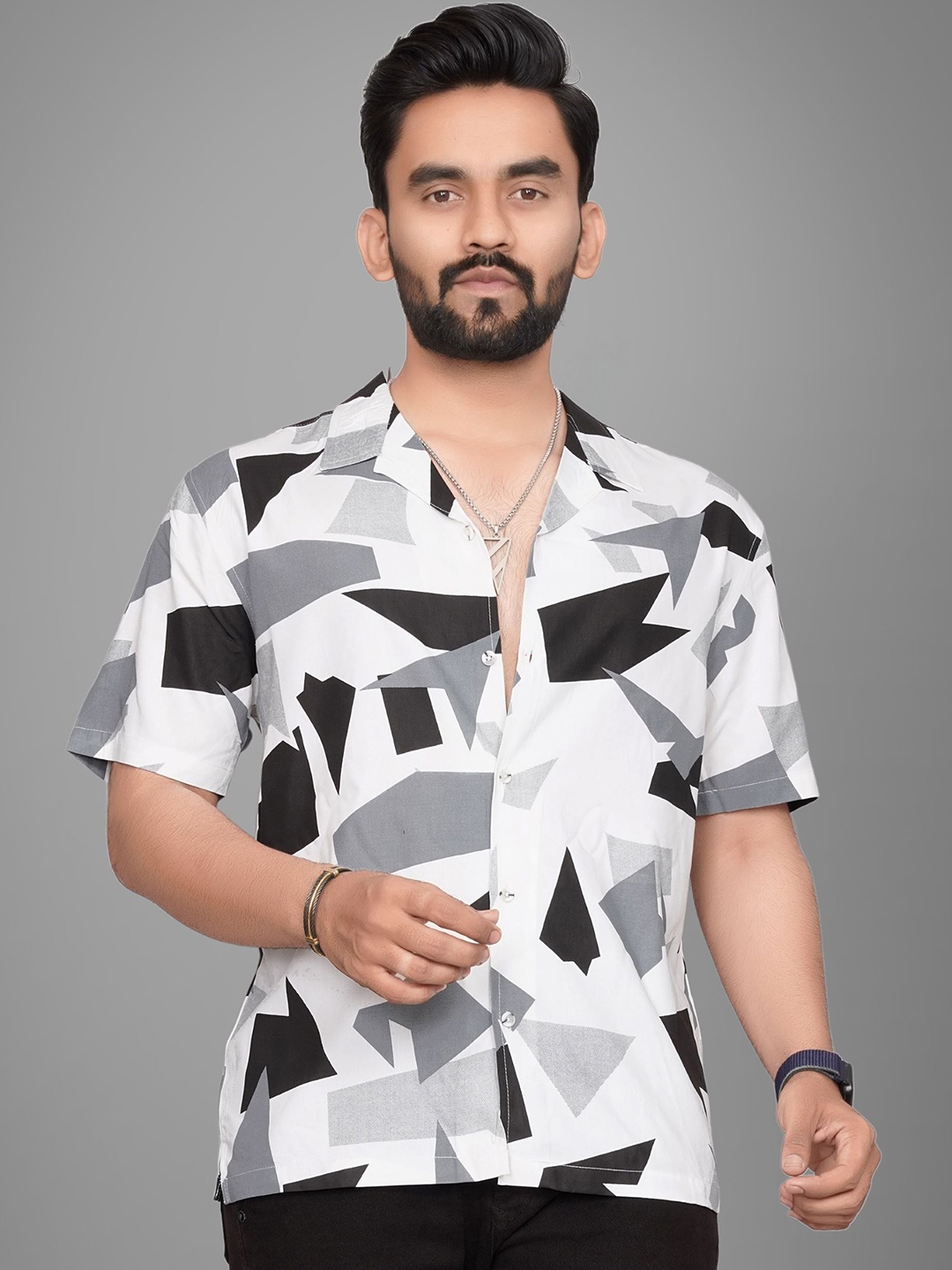 

Metronaut Men Semi Sheer Printed Casual Shirt, Grey