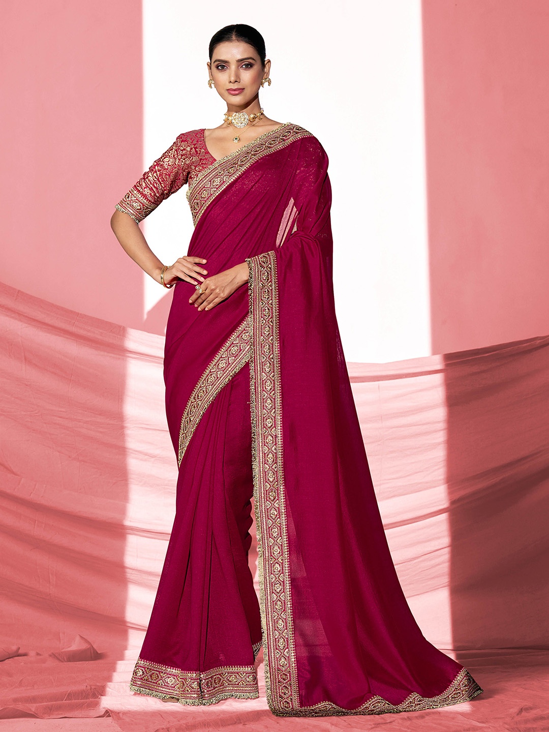 

Sangria Embroidered Saree With Blouse, Pink