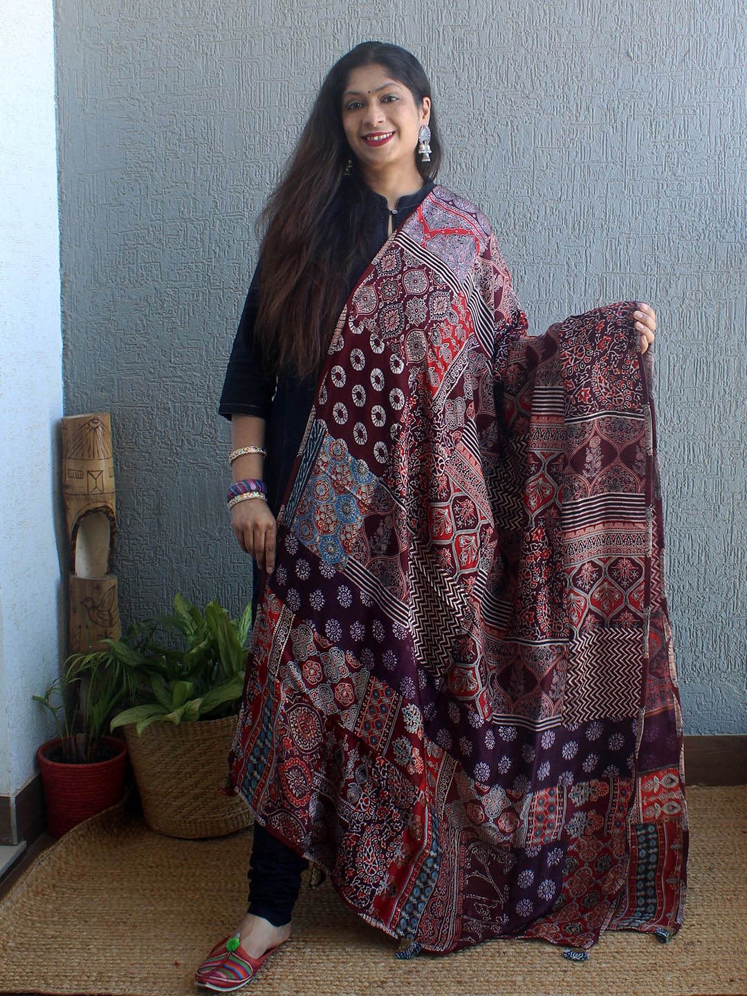 

Weaves of Tradition Ethnic Motifs Printed Block Print Dupatta with Patchwork, Purple