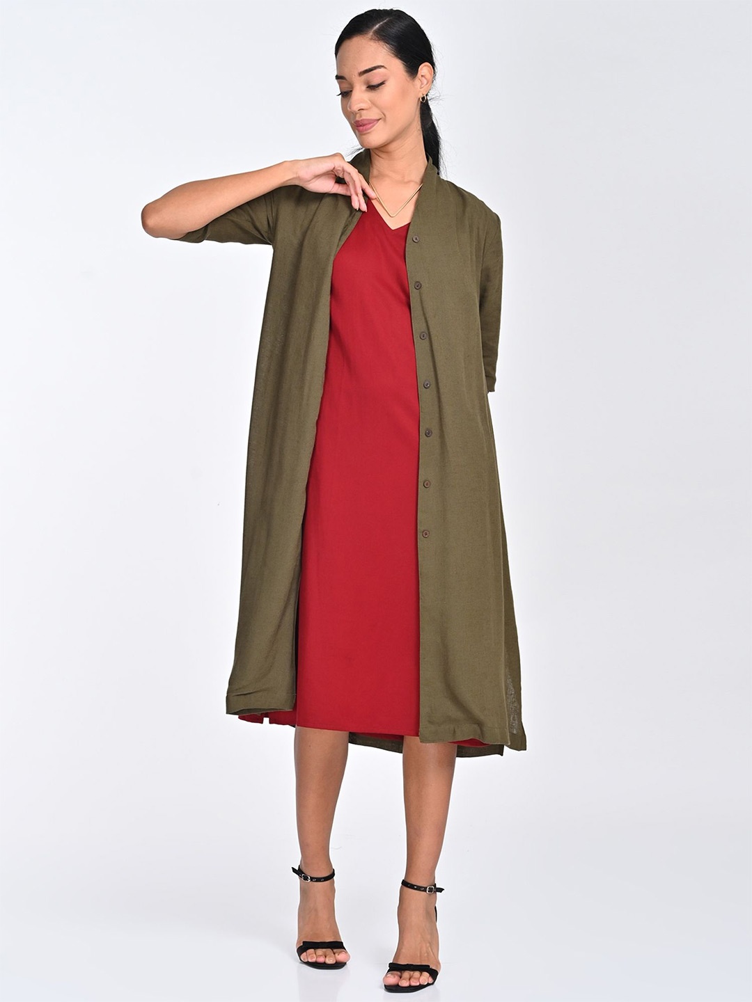 

Saltpetre Women long shirt jacket with V-neck midi dress co-ord set, Maroon