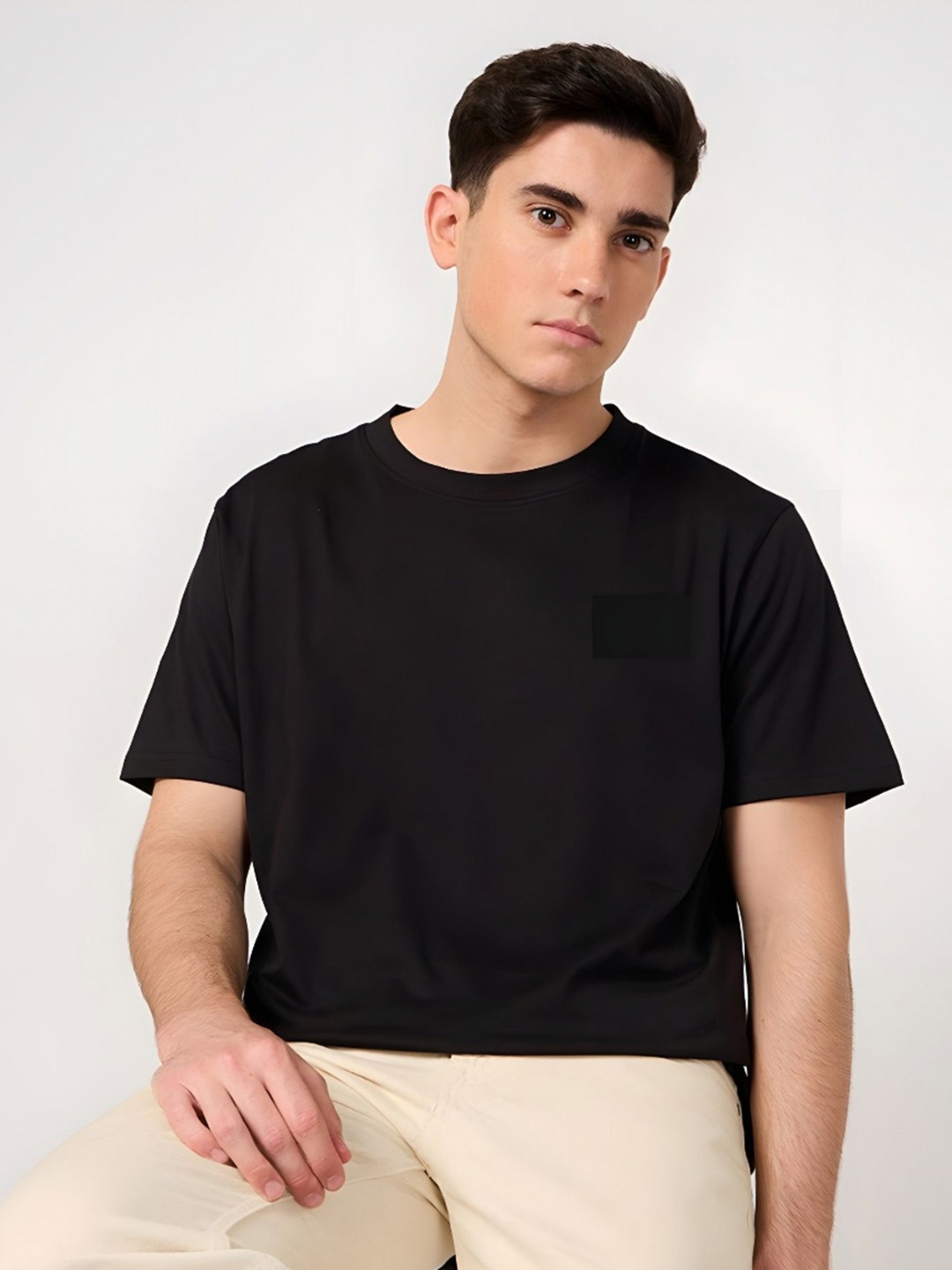 

Moda Rapido Men Drop-Shoulder Sleeves T-shirt, Black