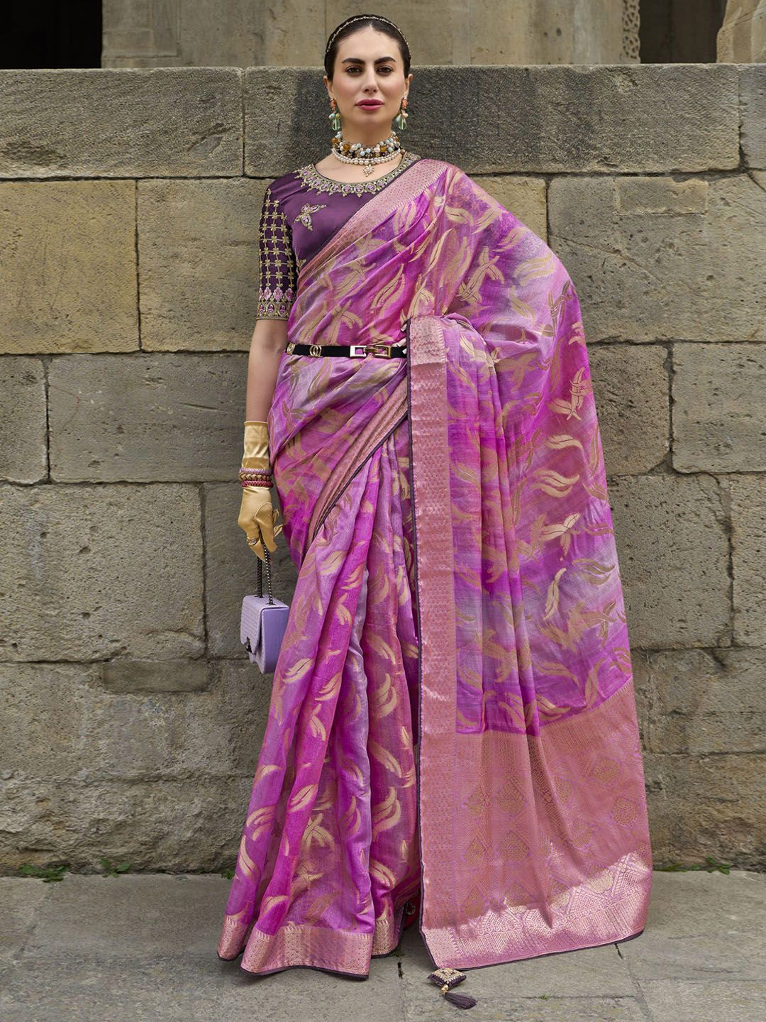 

Meena Bazaar Printed Art Silk Saree, Pink