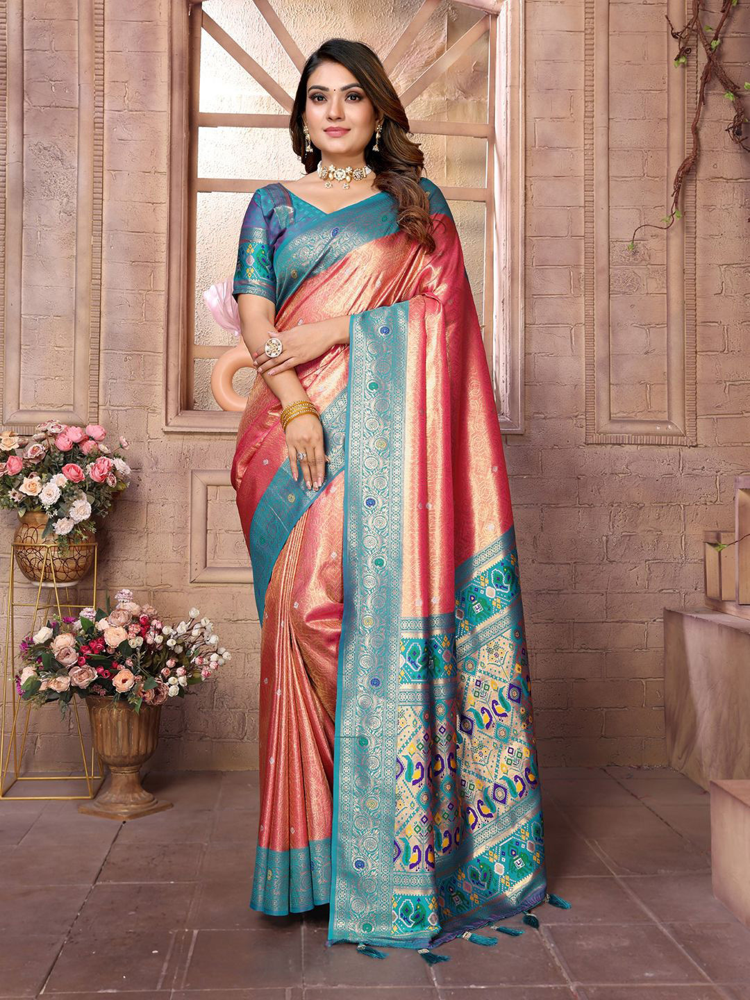 

LeeliPeeri Designer Woven Design Zari Banarasi Saree With Unstitched Blouse Piece, Pink