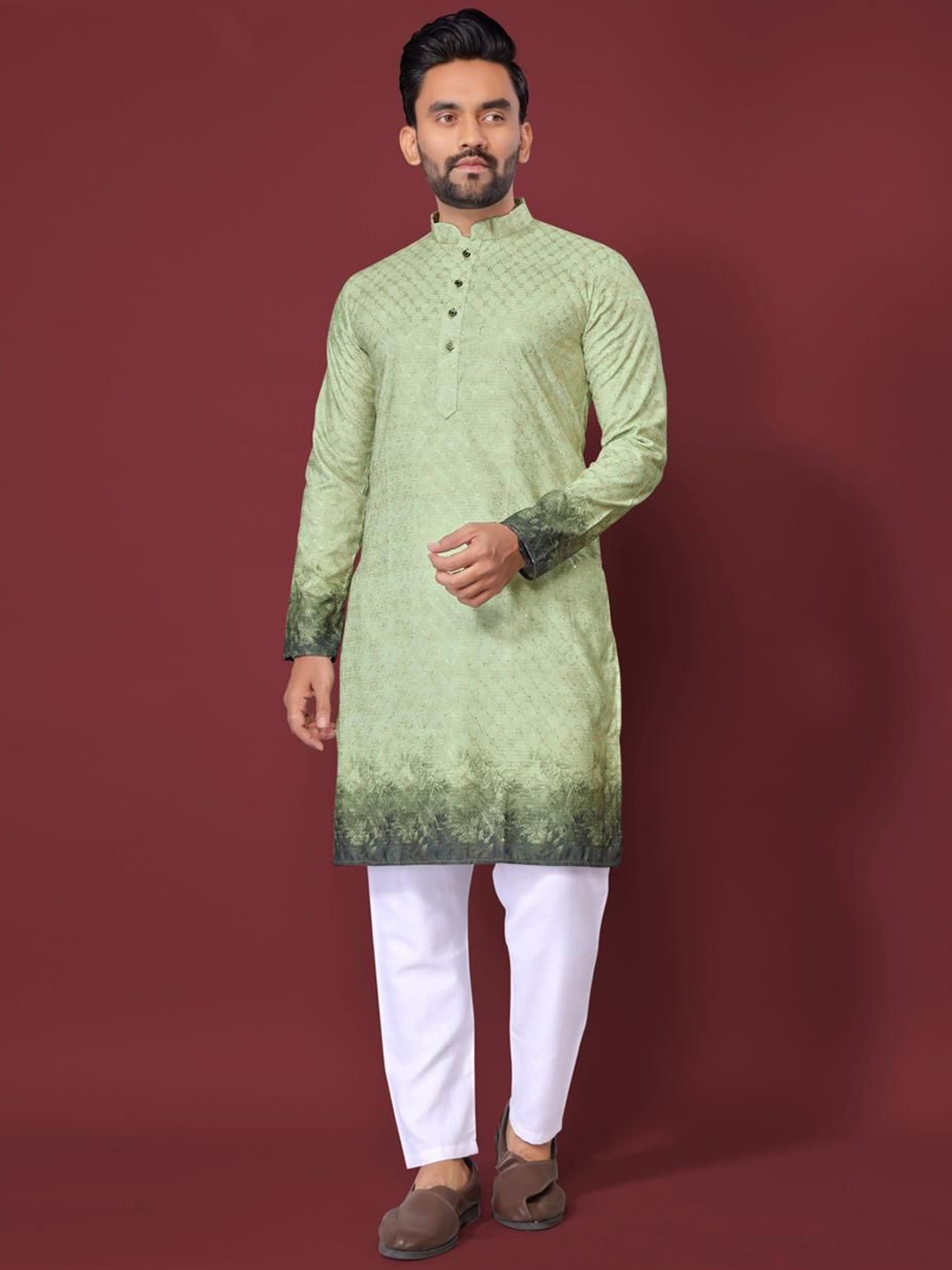 

Moda Rapido Geometric Woven Design Mandarin Collar Straight Kurta, Green