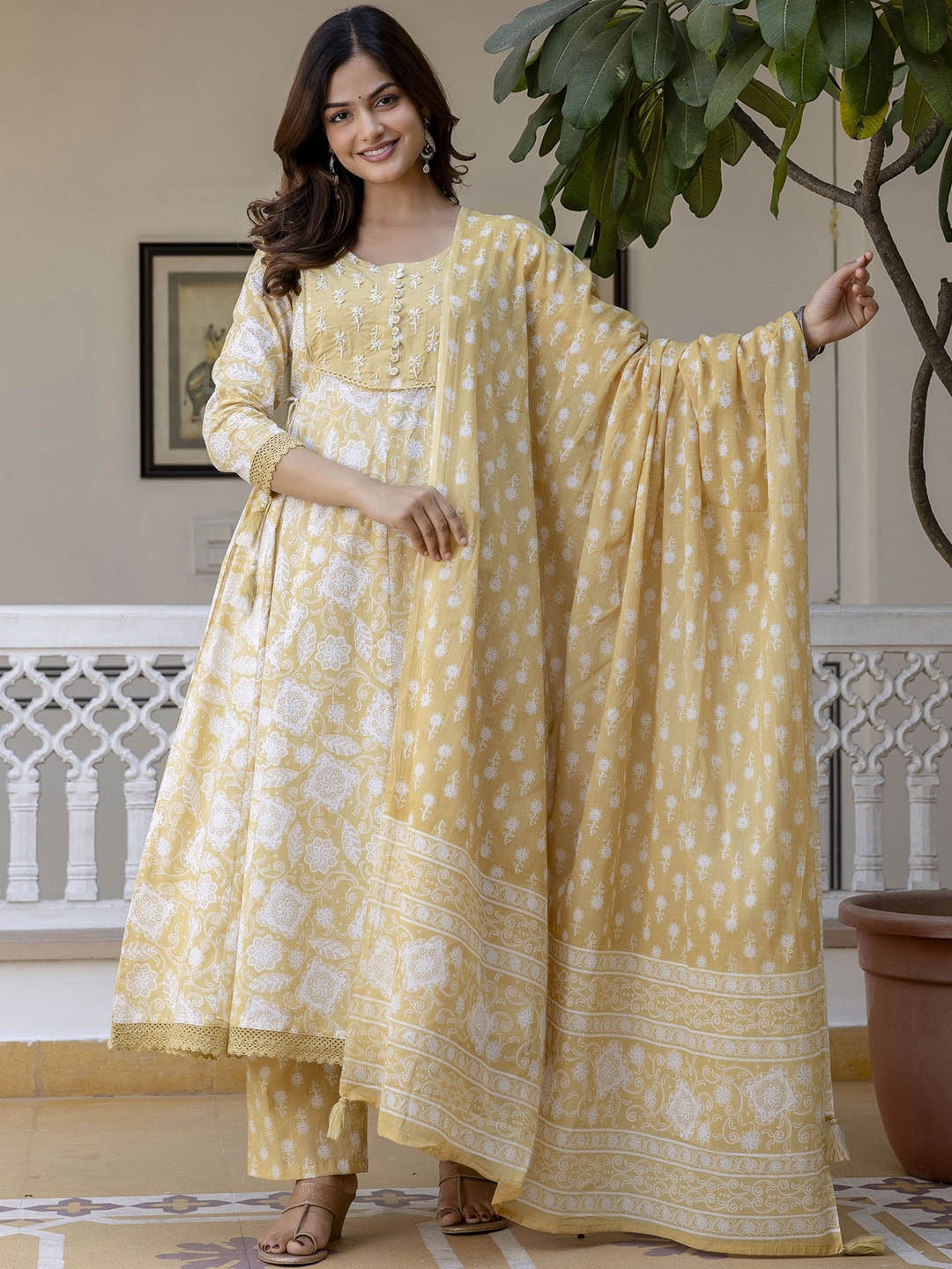 

Anouk Women Floral Printed Empire Beads and Stones Pure Cotton Kurta with Trousers & With Dupatta, Yellow