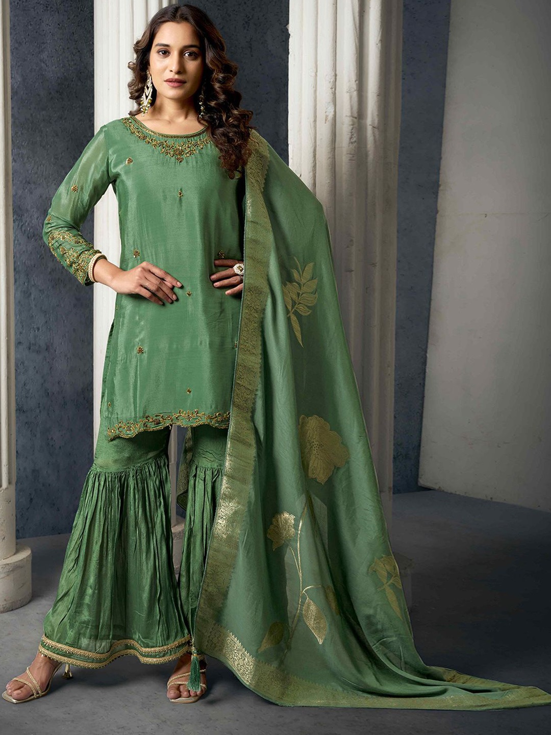 

Peachmode Floral Embroidered Zardozi Kurti With Sharara And Dupatta, Green