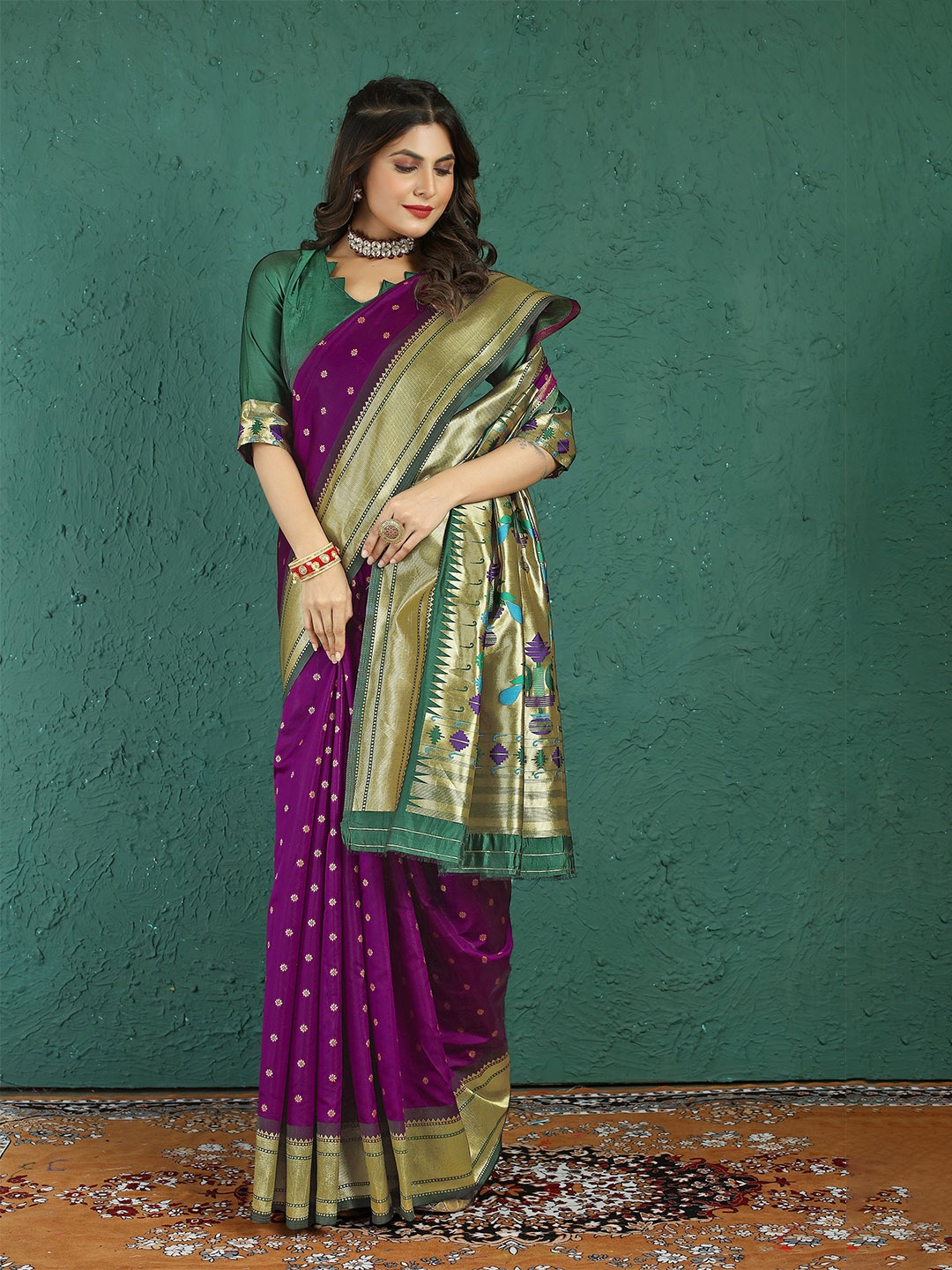 

Kandora Woven Design Zari Pure Silk Paithani Saree, Purple