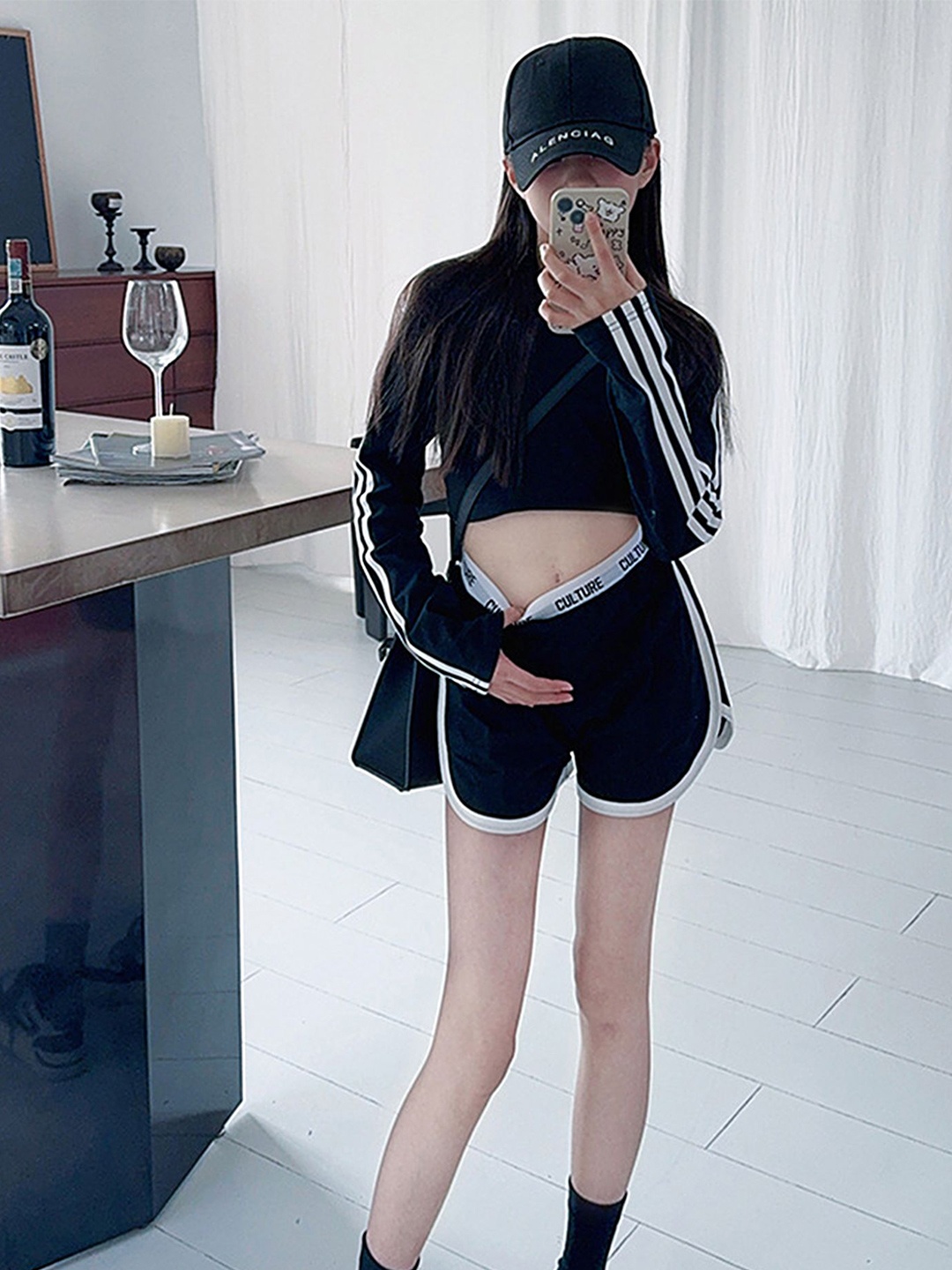 

LULU & SKY Girls Top with Shorts, Black