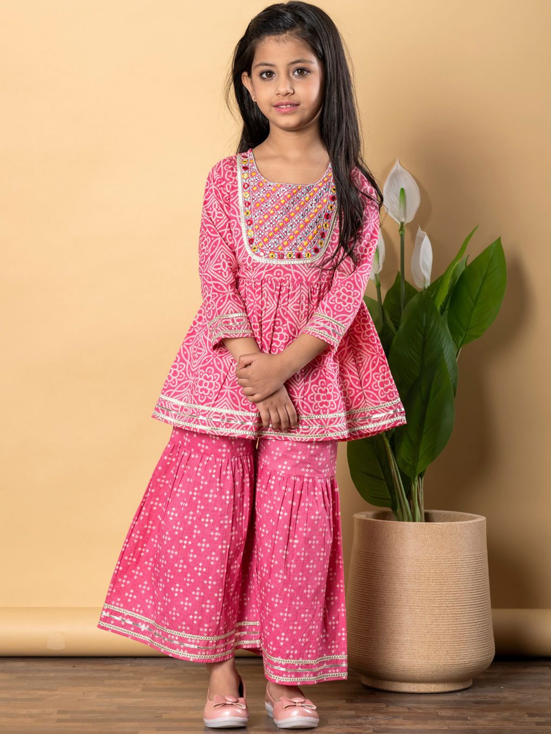 

Readiprint Girls Bandhani Printed Pleated Pure Cotton Anarkali Kurta With Sharara, Pink