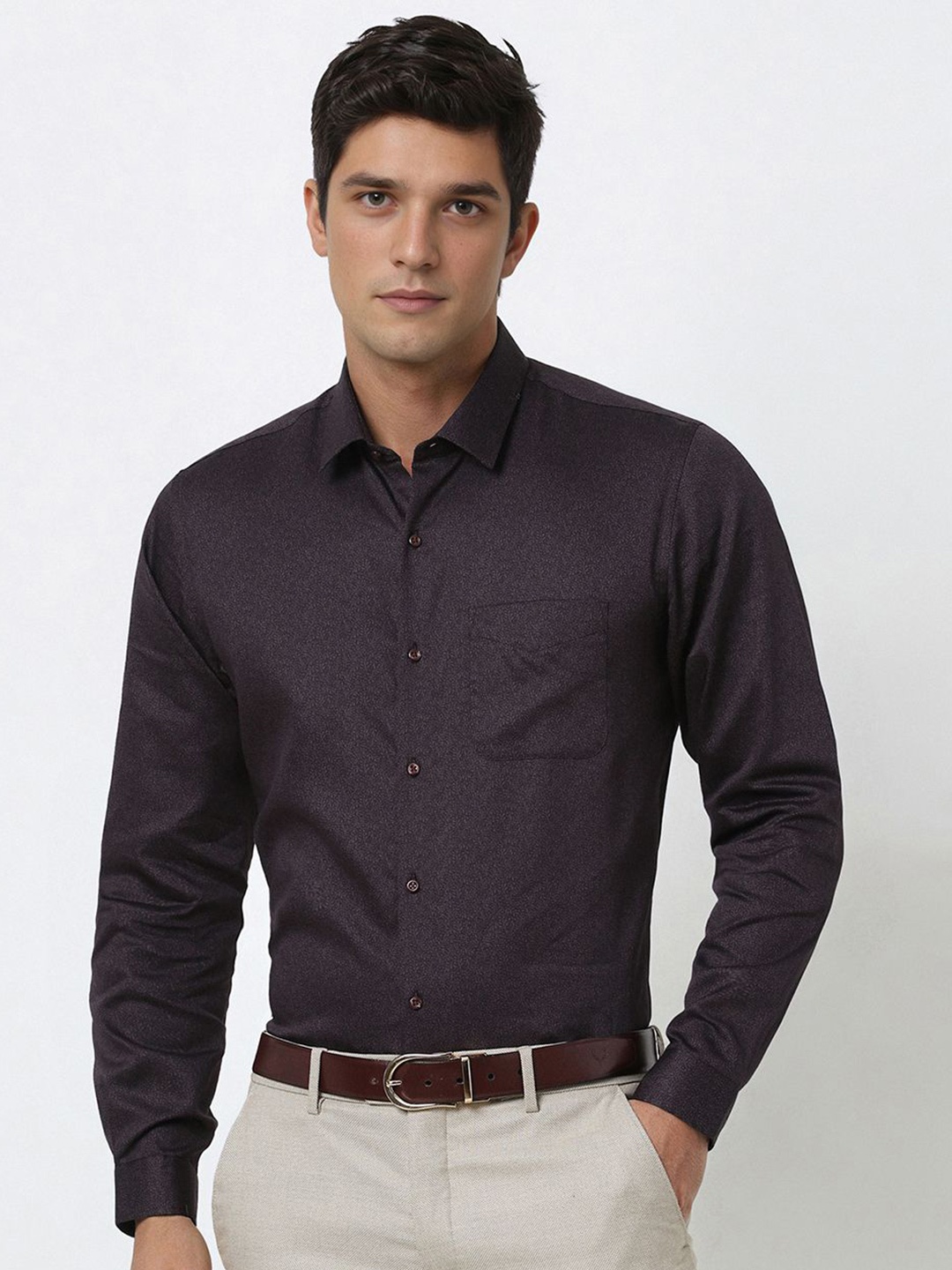 

Peter England Men Slim Fit Spread Collar Floral Printed Cotton Formal Shirt, Purple