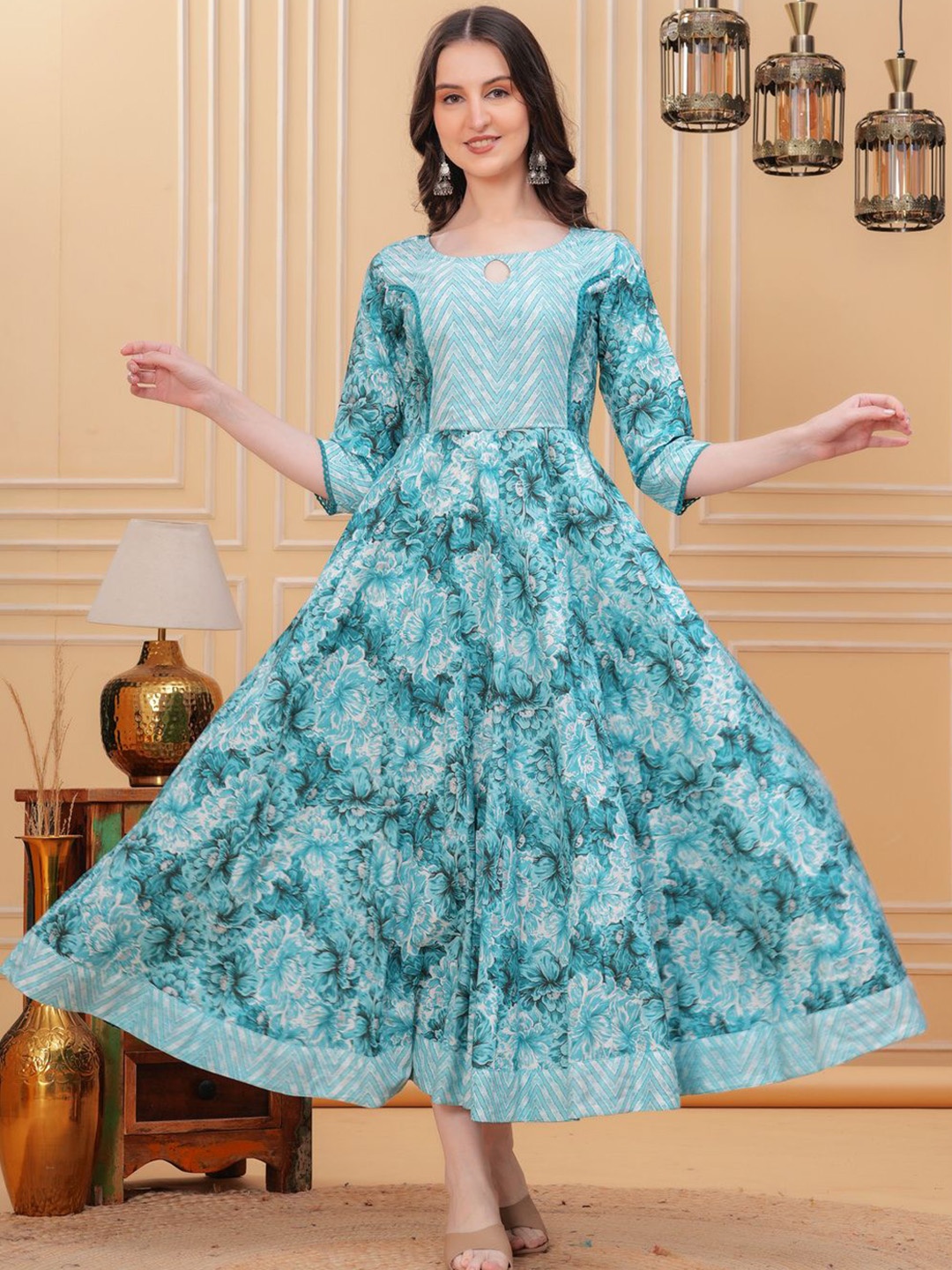 

Da Vastraagaar Floral Printed Keyhole Neck Pure Cotton Anarkali Kurta, Blue