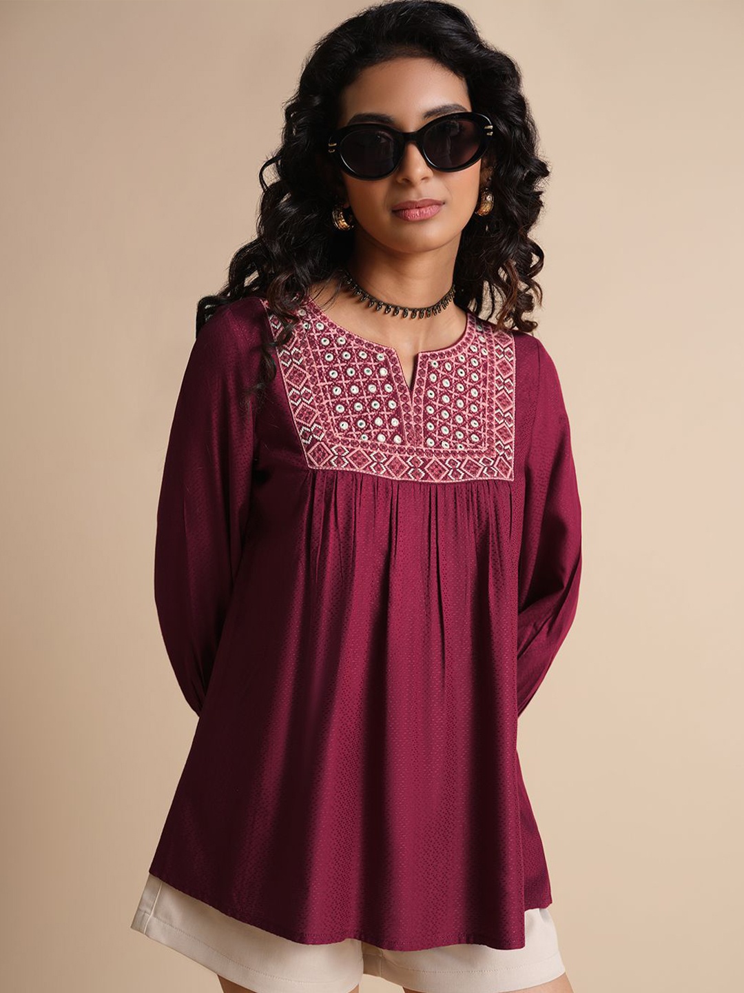 

Global Desi Women Abstract Printed Round Neck Top, Purple