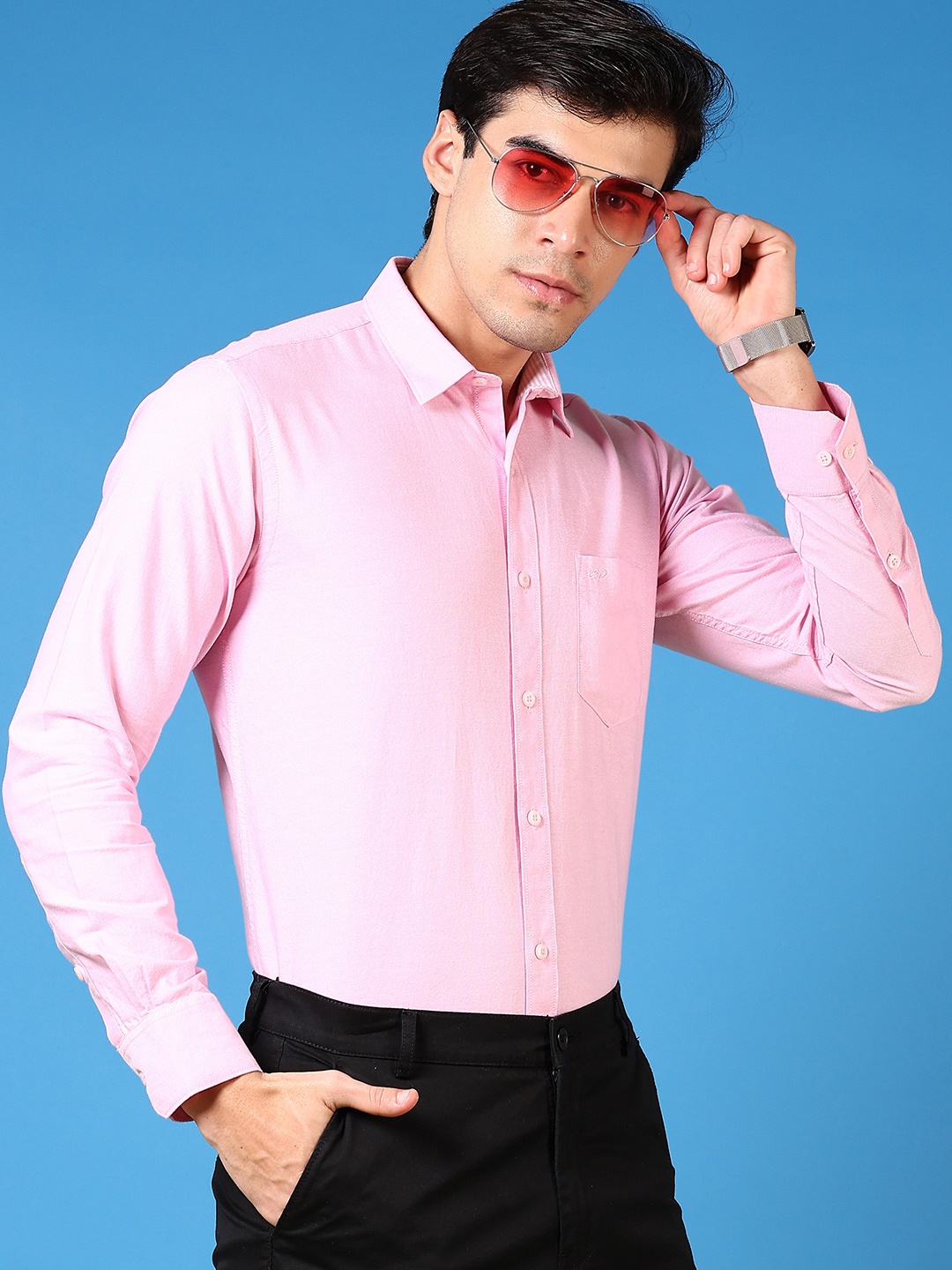 

V-Mart Men Slim Fit Spread Collar Solid Cotton Formal Shirt, Pink